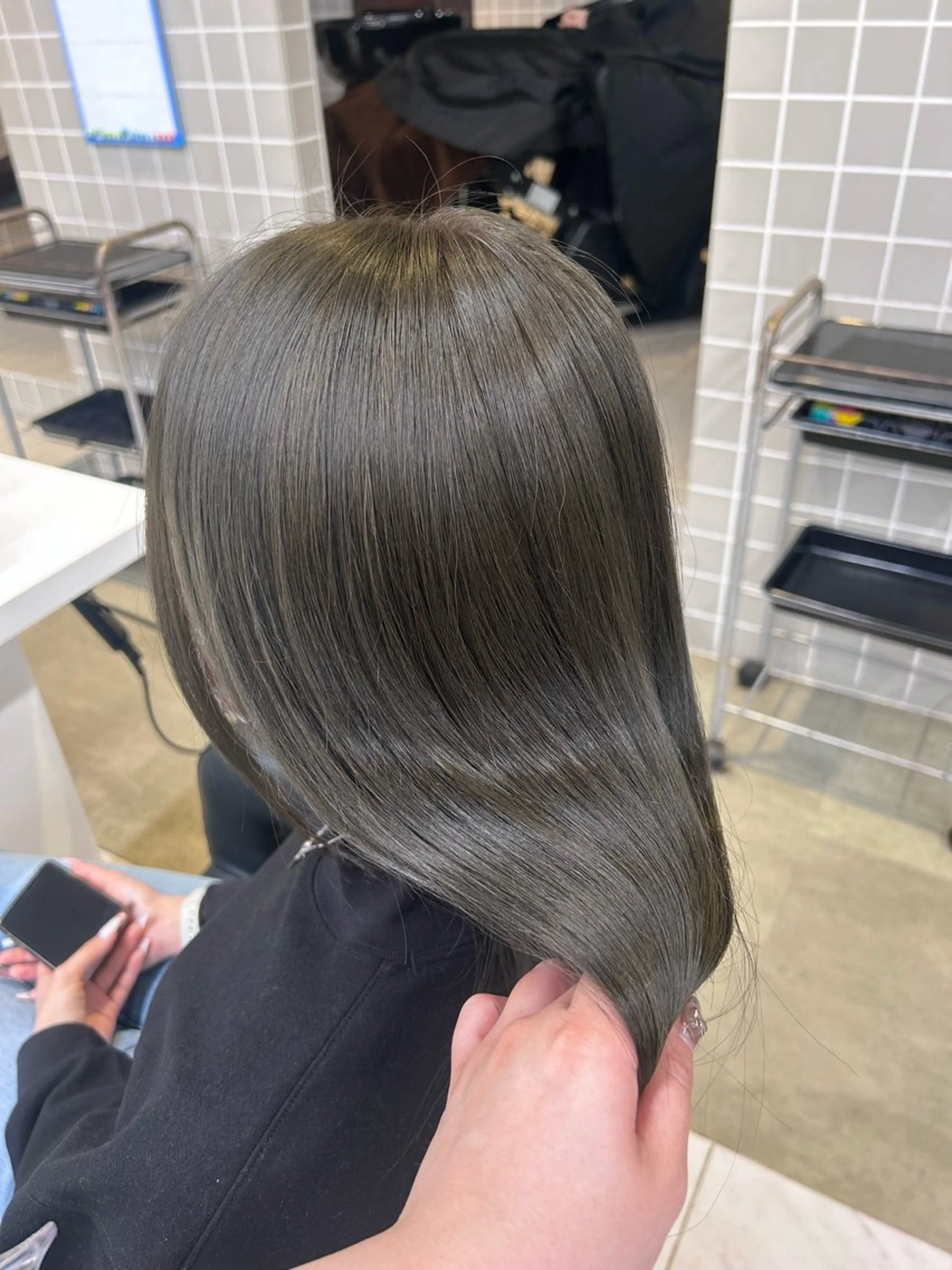 ロング カラー パーマ ヘアアレンジ メンズ キッズ ヘアカラー トリートメント ヘアセット ブリーチなしカラー/ ブラウン/レイヤーのヘアスタイル