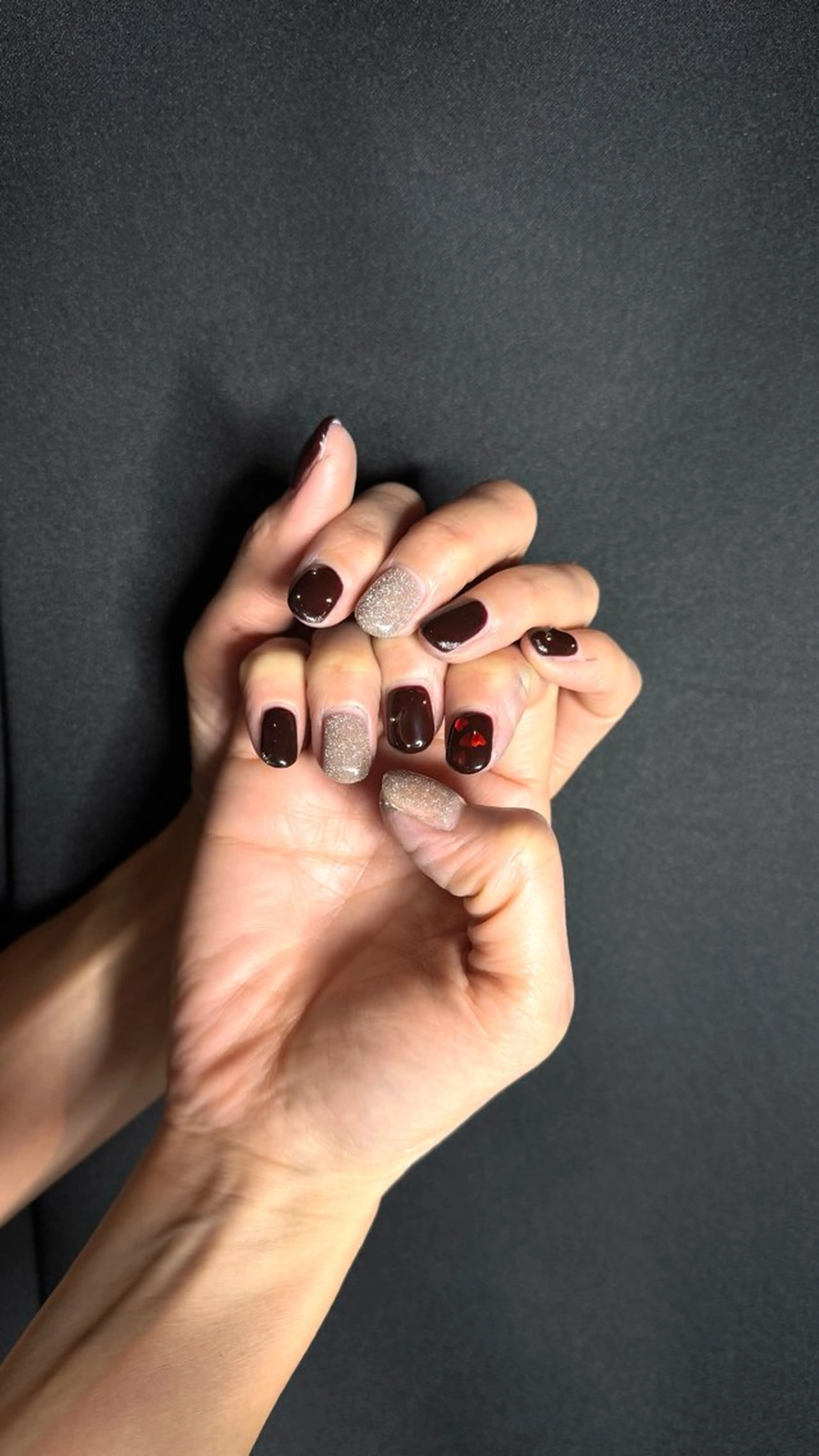 ネイル Derma所属・furukawa mahoのネイルデザイン