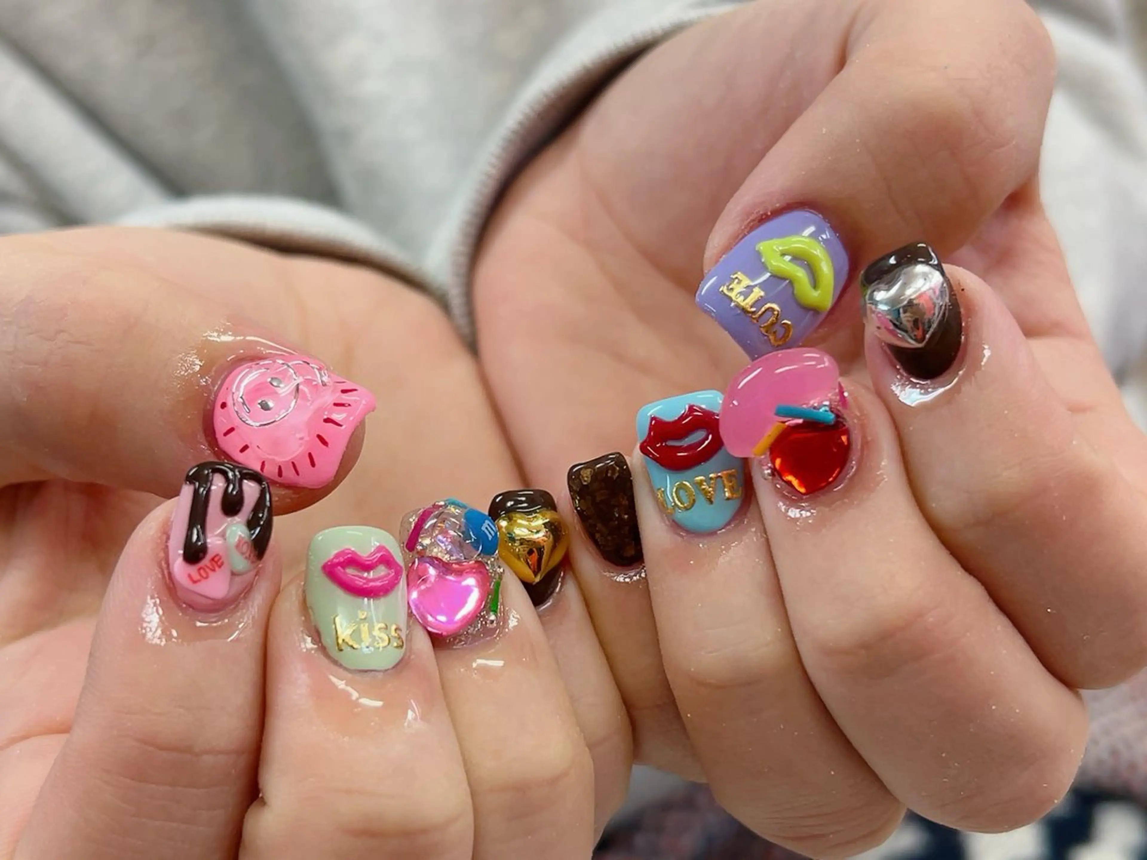 ネイル ハンドネイル Nail Atelier IamI所属・アイアムアイ 大村磨衣のネイルデザイン