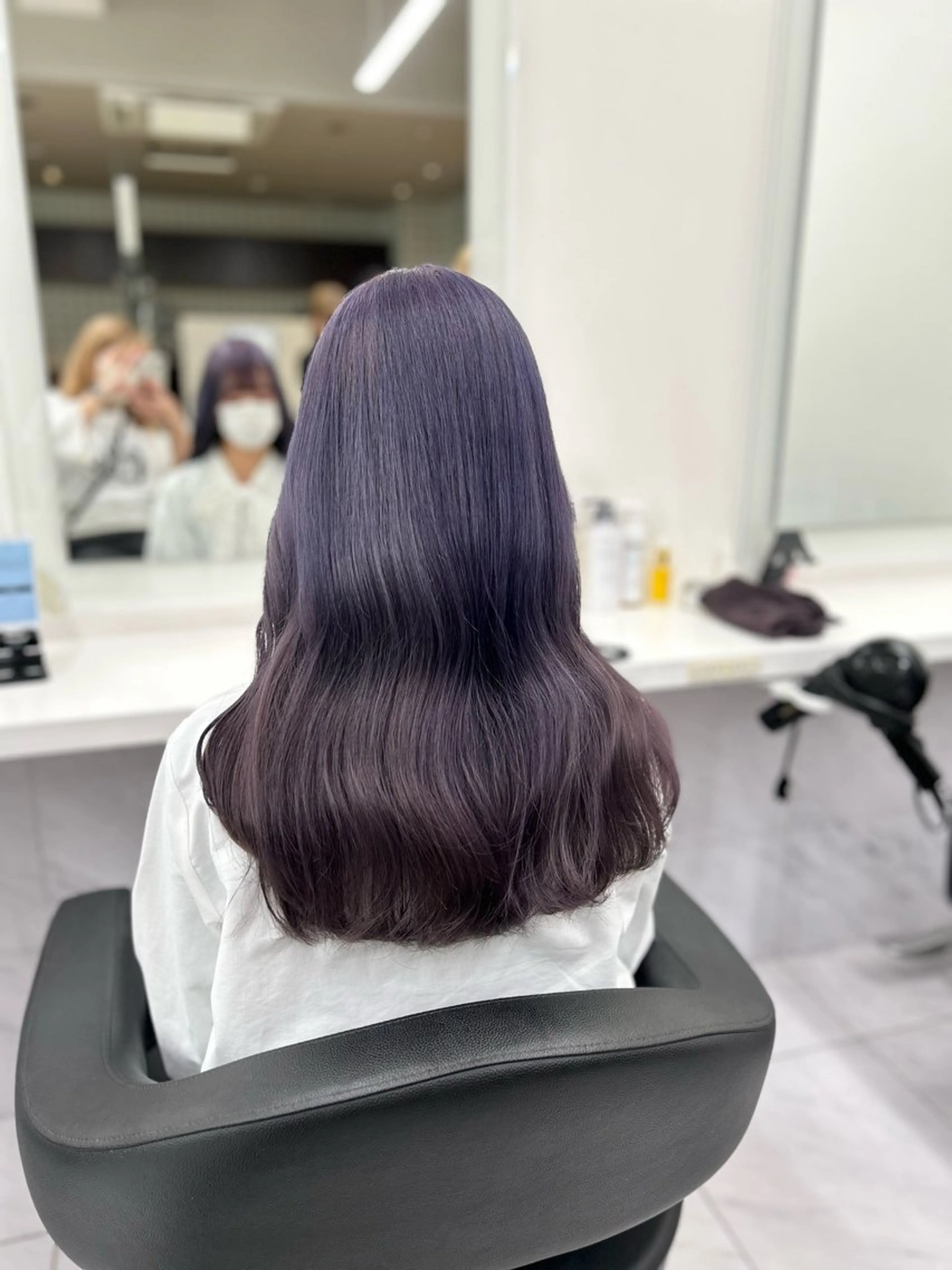 カラー ヘアカラー 透明感ベージュ🤎 ナチュラルレイヤーのヘアスタイル