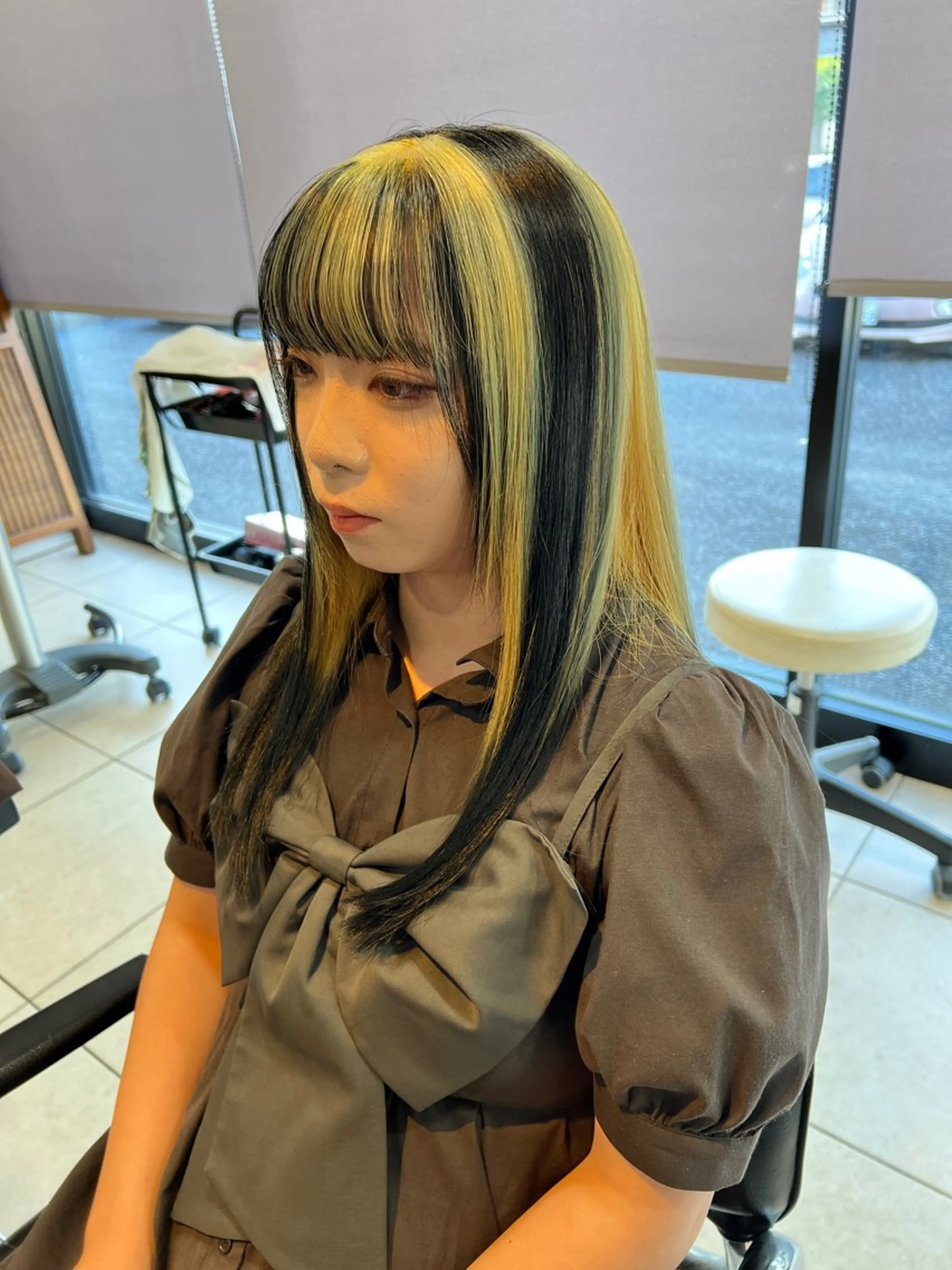 セミロング OPERA 赤塚のヘアスタイル