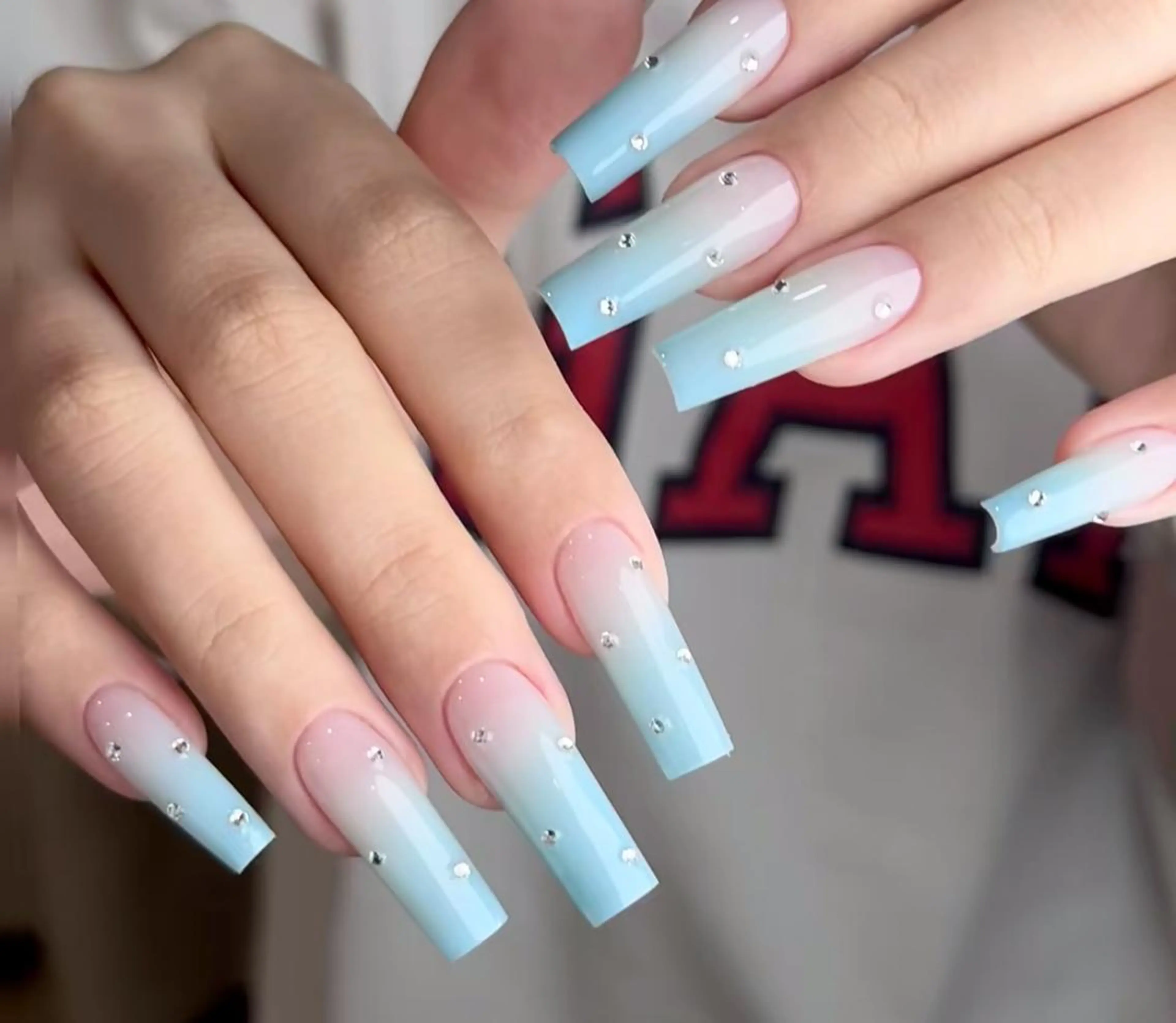 ネイル ハンドネイル 🎀 Ayaka_nailのネイルデザイン