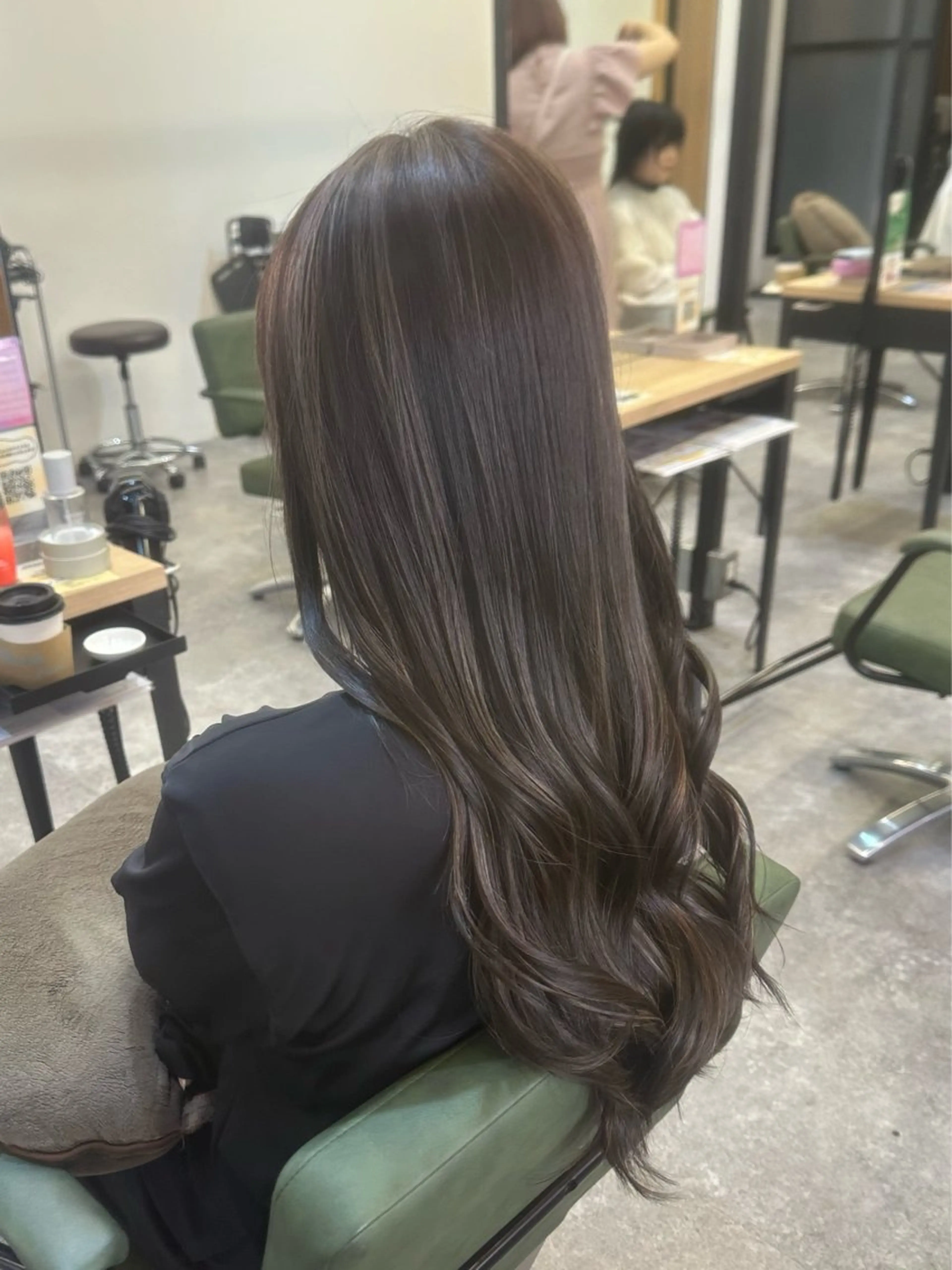 ロング カット ヘアカラー 店長🌟小顔似合わせ デザインカラー◎古田のヘアスタイル