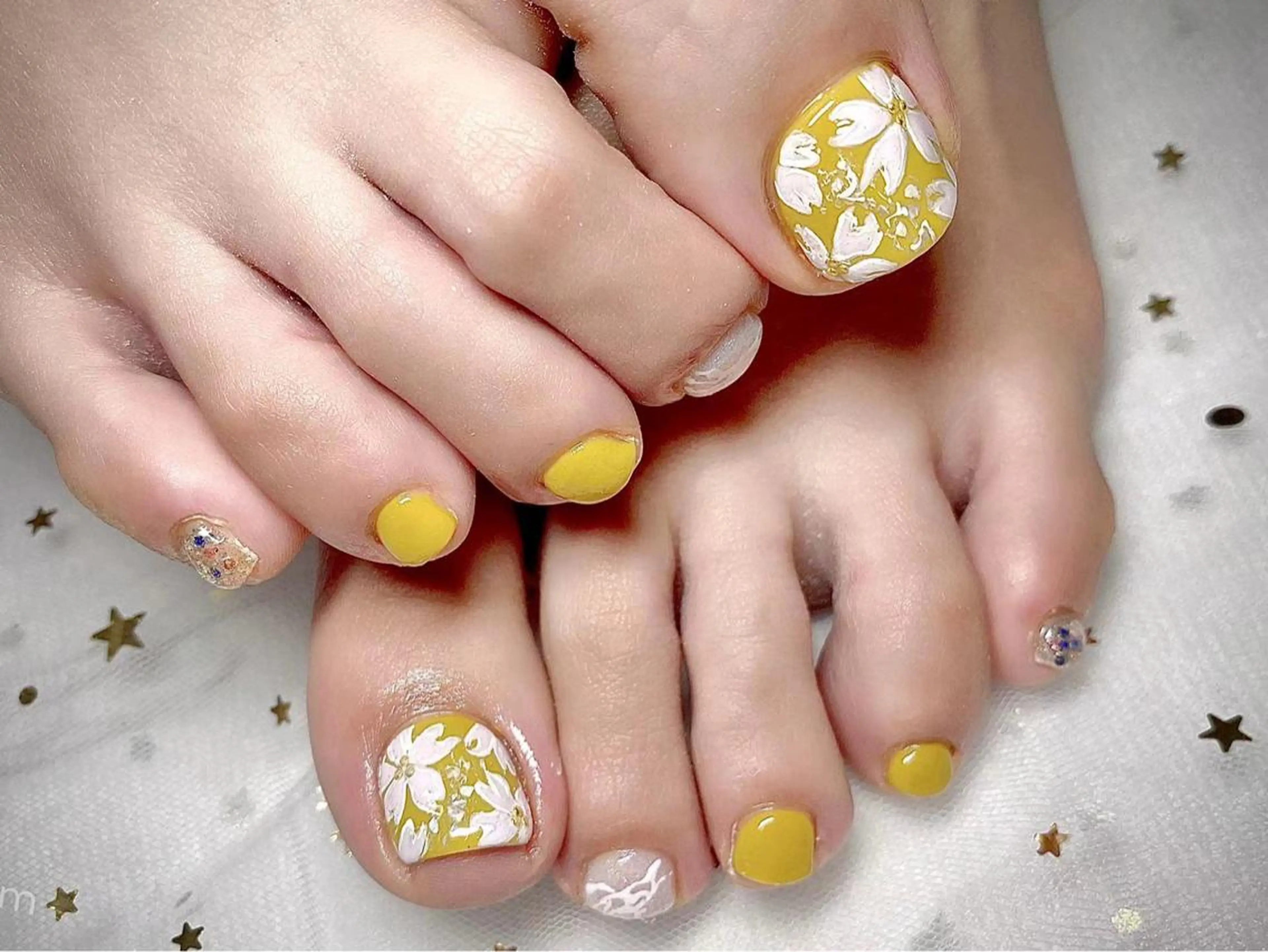 ネイル フットネイル R salonのネイルデザイン