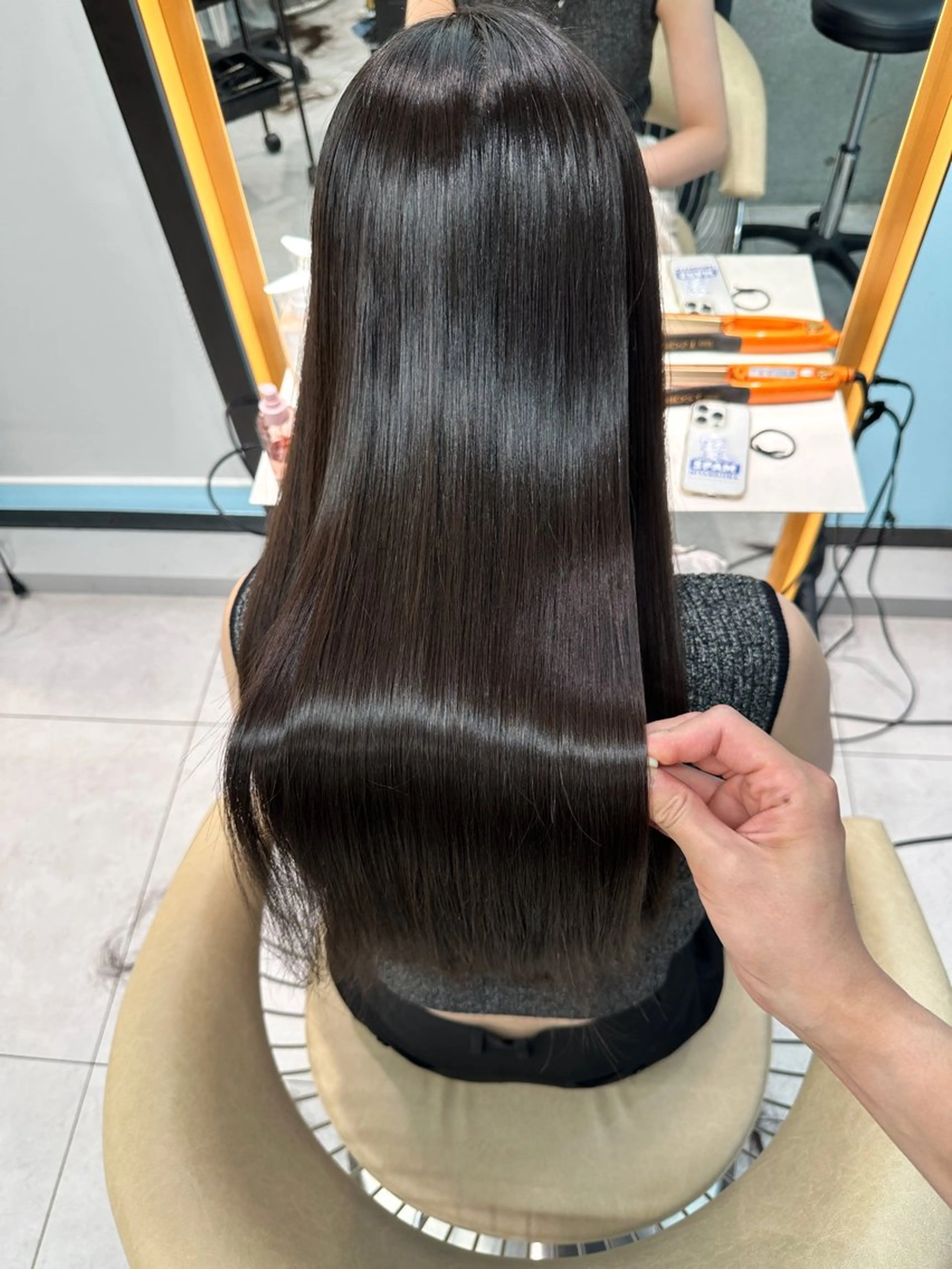 ロング カット 縮毛矯正 トリートメント 《髪質改善✖️オリー ブ🧸》小嶋拓也のヘアスタイル