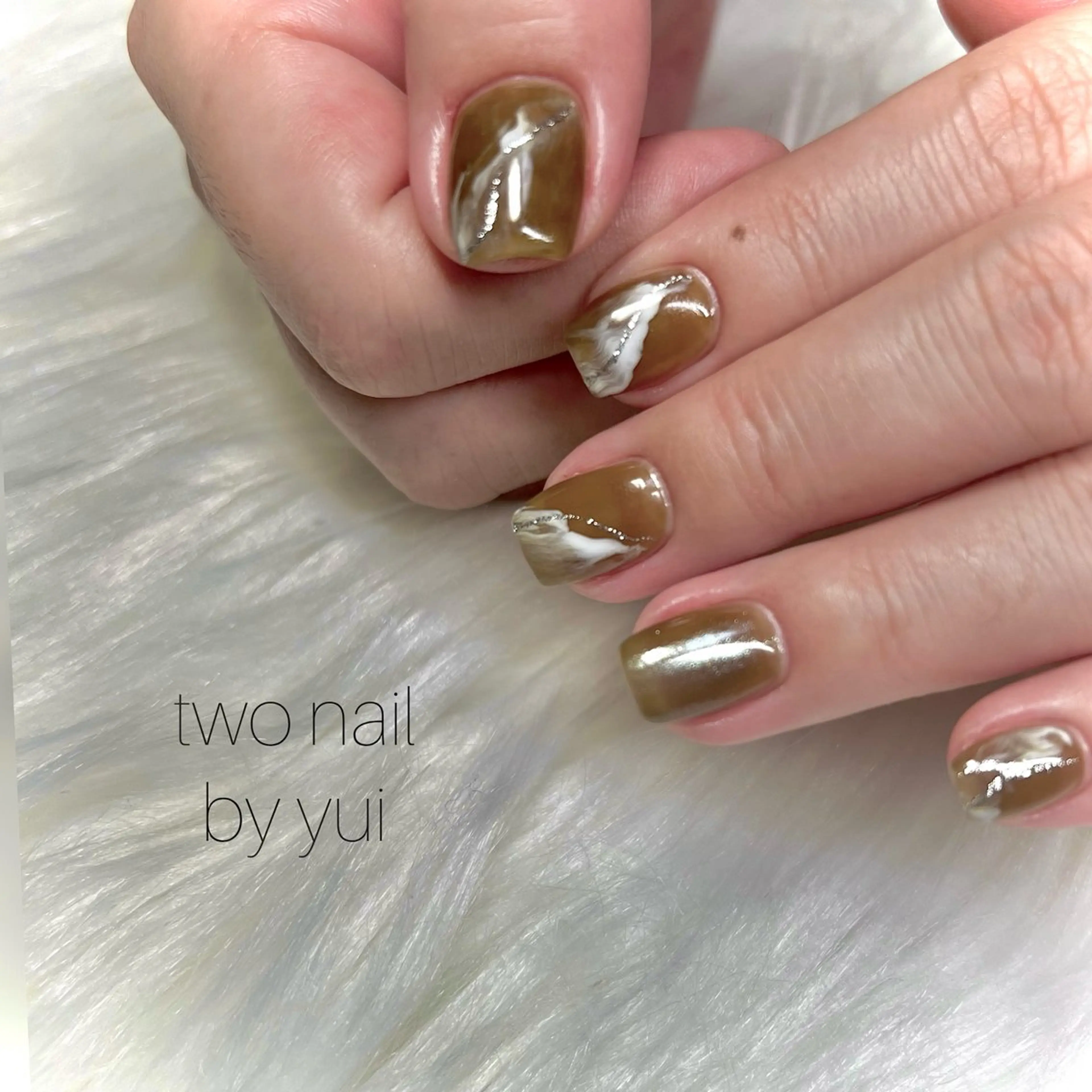 ネイル アートネイル ネイルチップ ホワイト ハンドネイル two nailのネイルデザイン