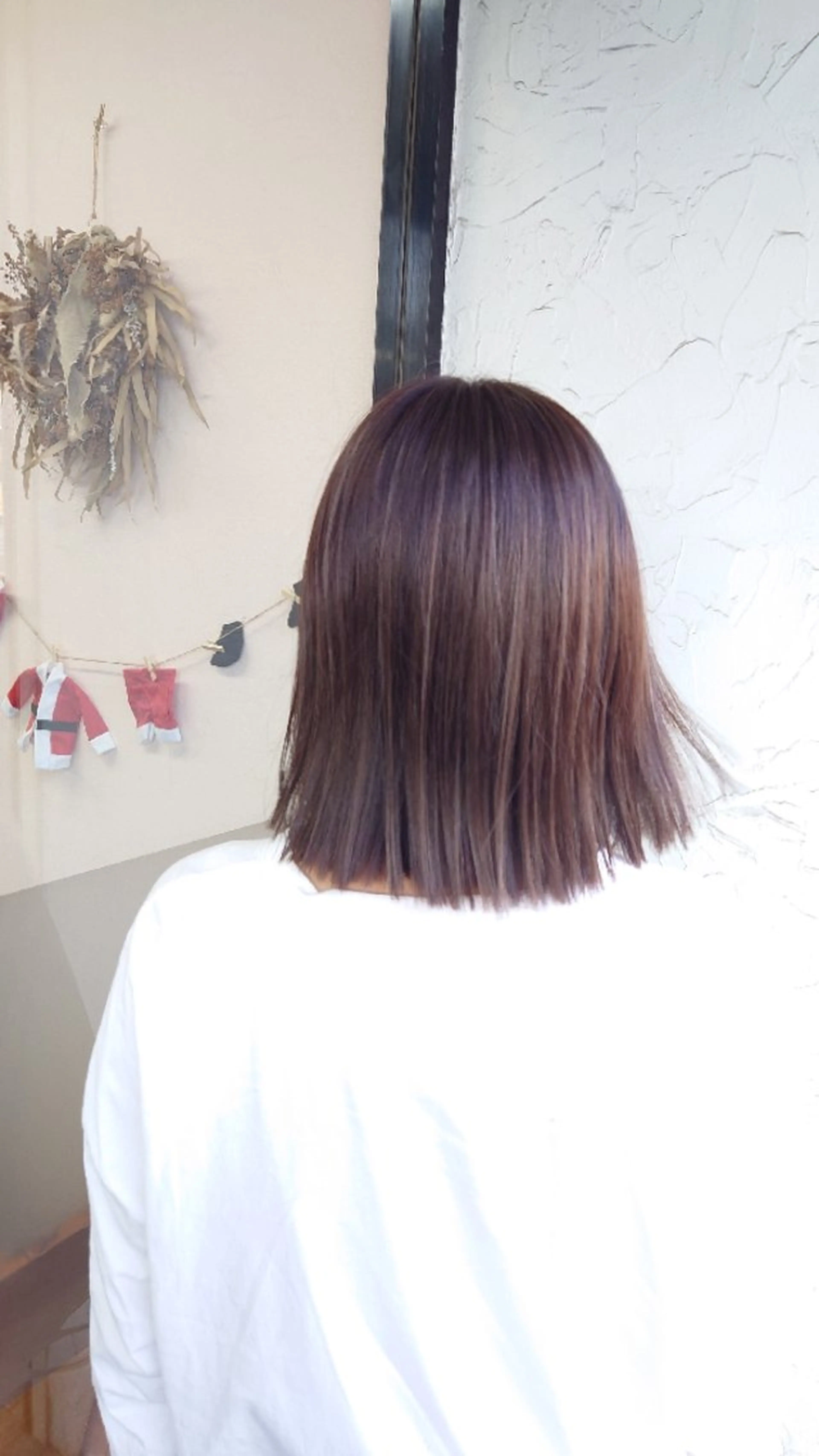 ミディアム ボブ ハイライト カット ヘアカラー 鈴木 いづみのヘアスタイル