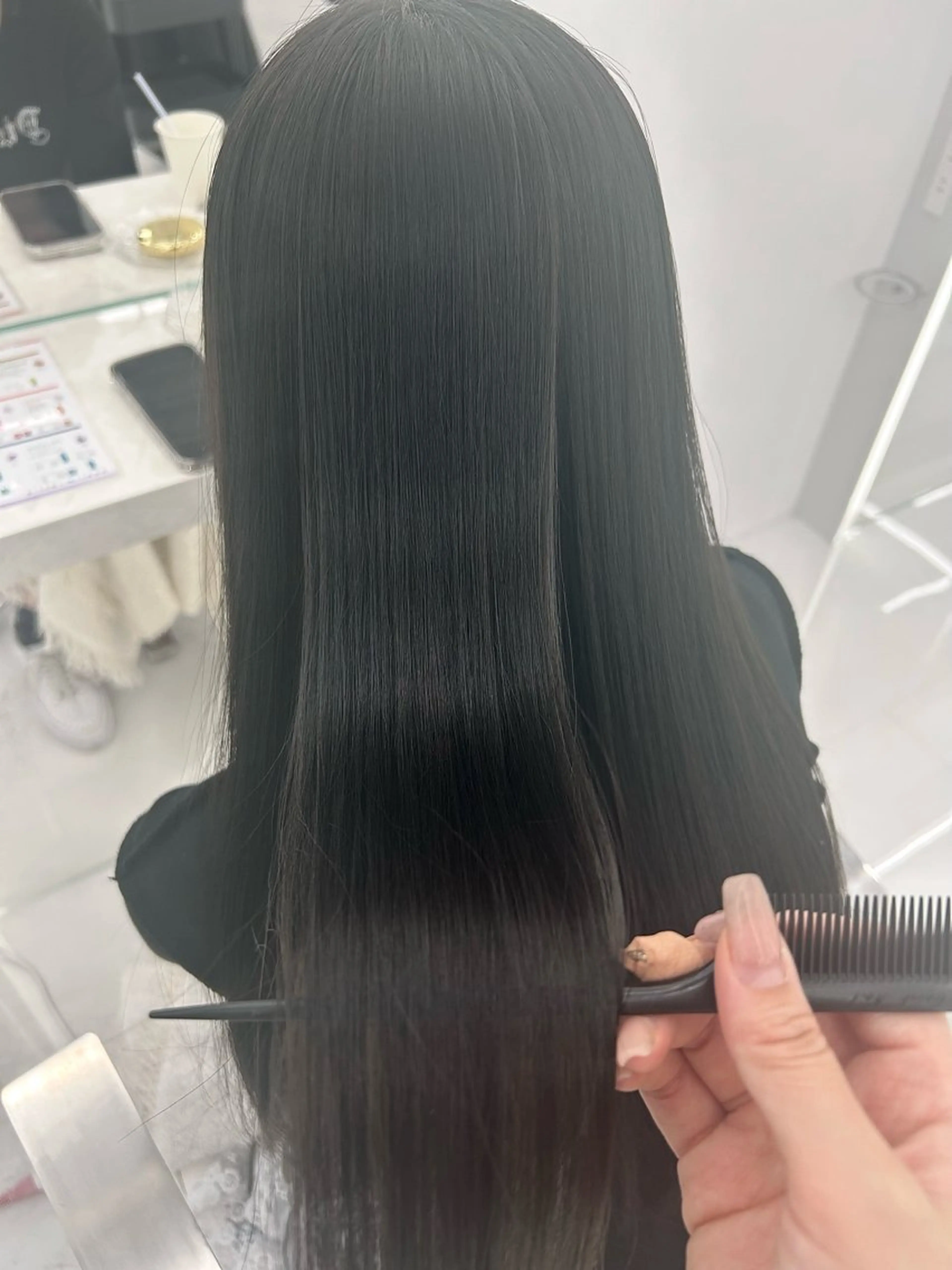 【❤️ご新規様限定❤️】❣️縮毛矯正並 最高級質感❣️弱酸性 髪質改善トリートメント✨️サブリミック使用✨️の写真