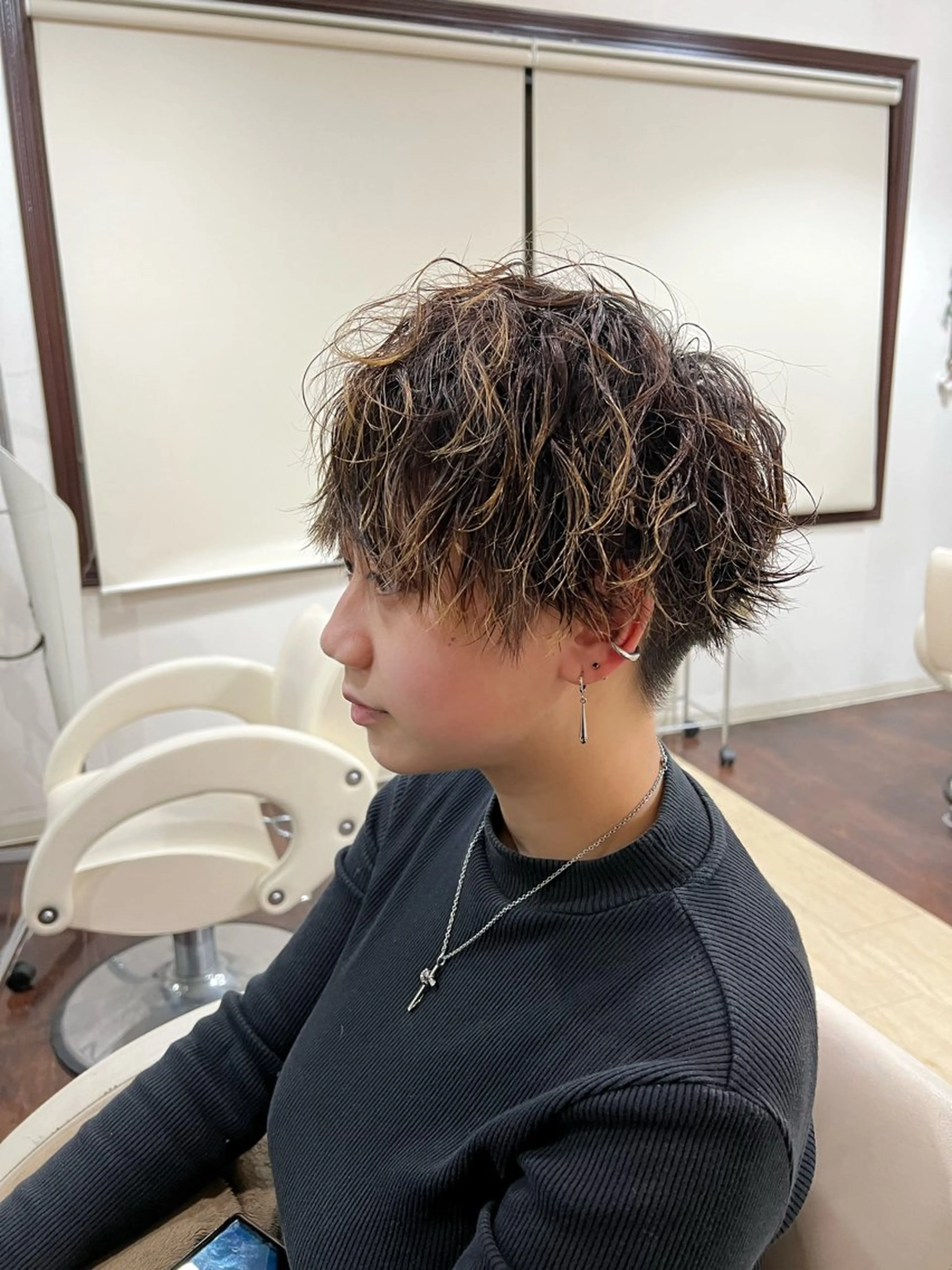 ショート カット パーマ 酸性ストレート 青木優磨のヘアスタイル