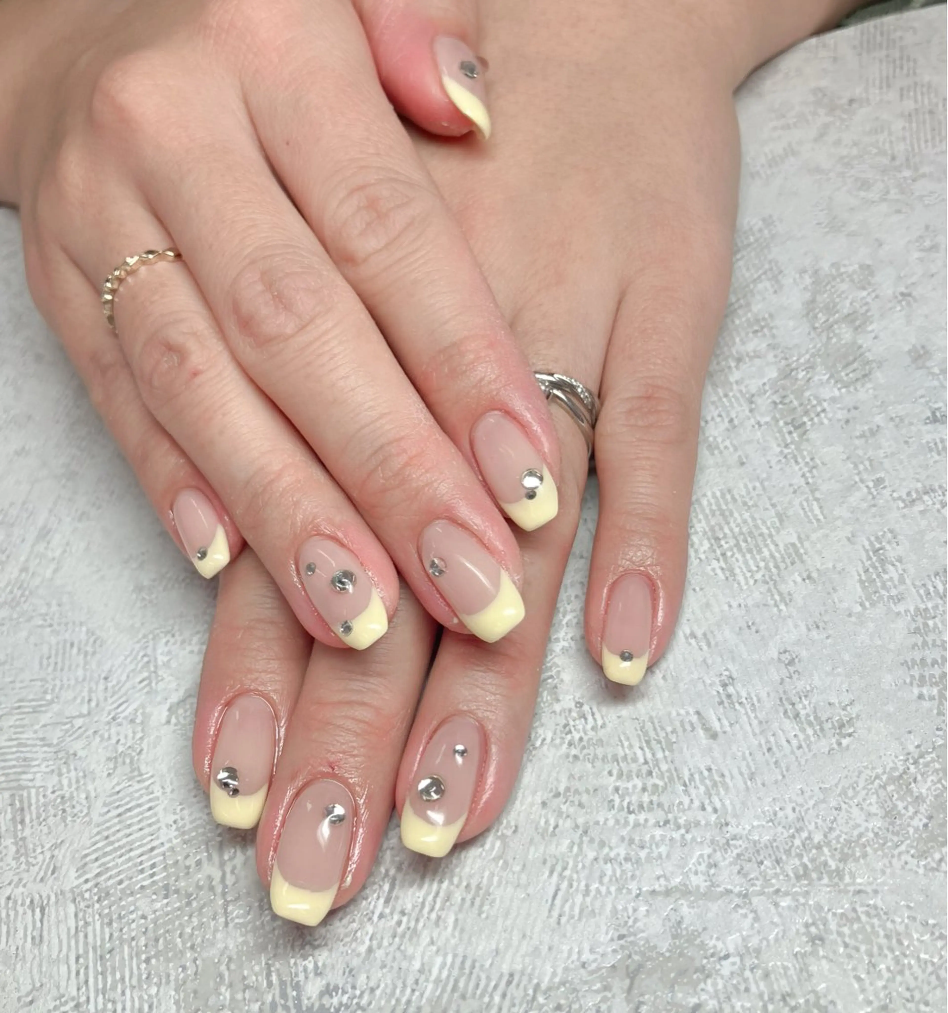 ネイル ハンドネイル andulte MAIのネイルデザイン