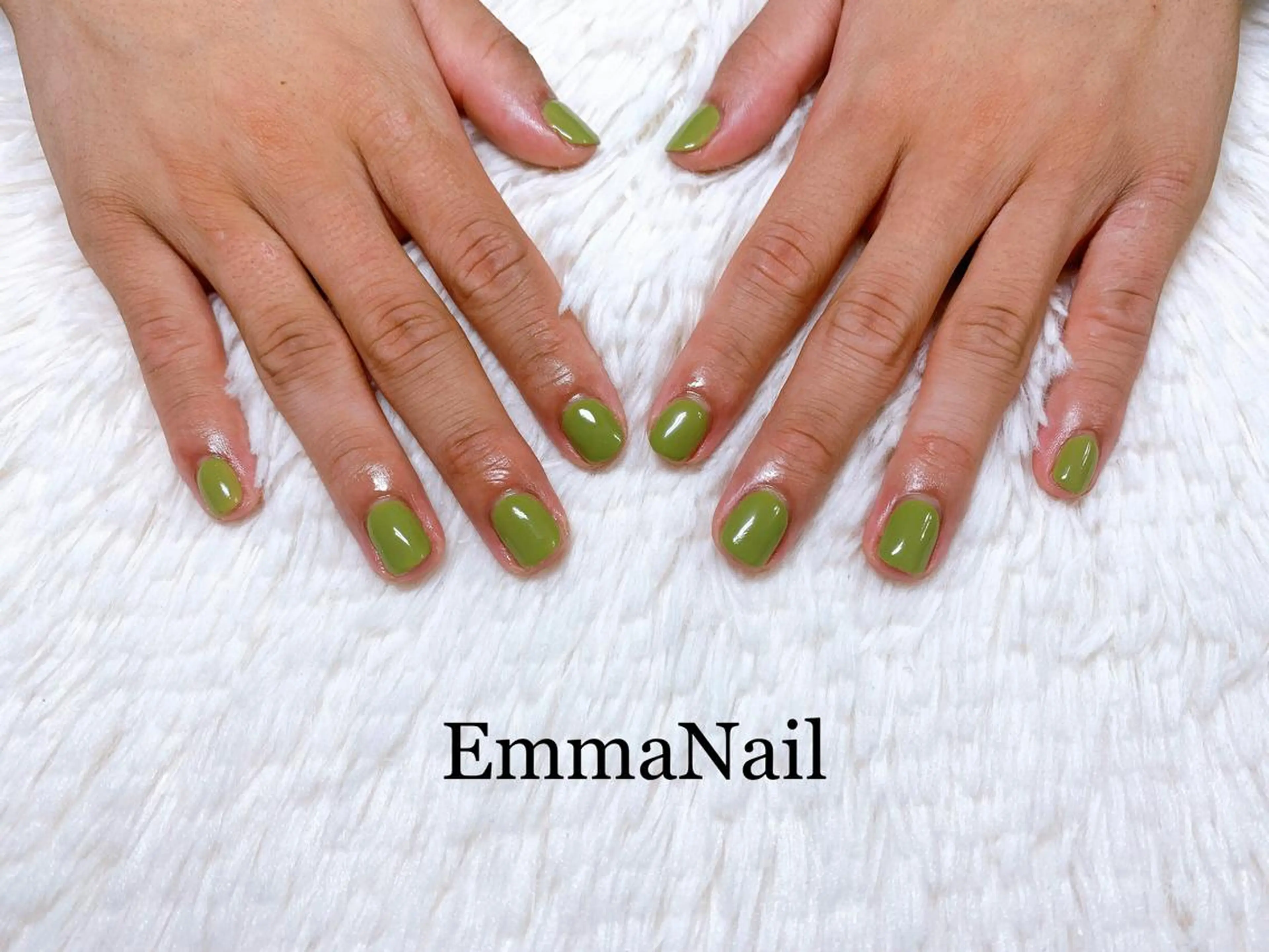 ネイル メンズネイル ワンカラーネイル ハンドネイル salon EM&A emiのネイルデザイン