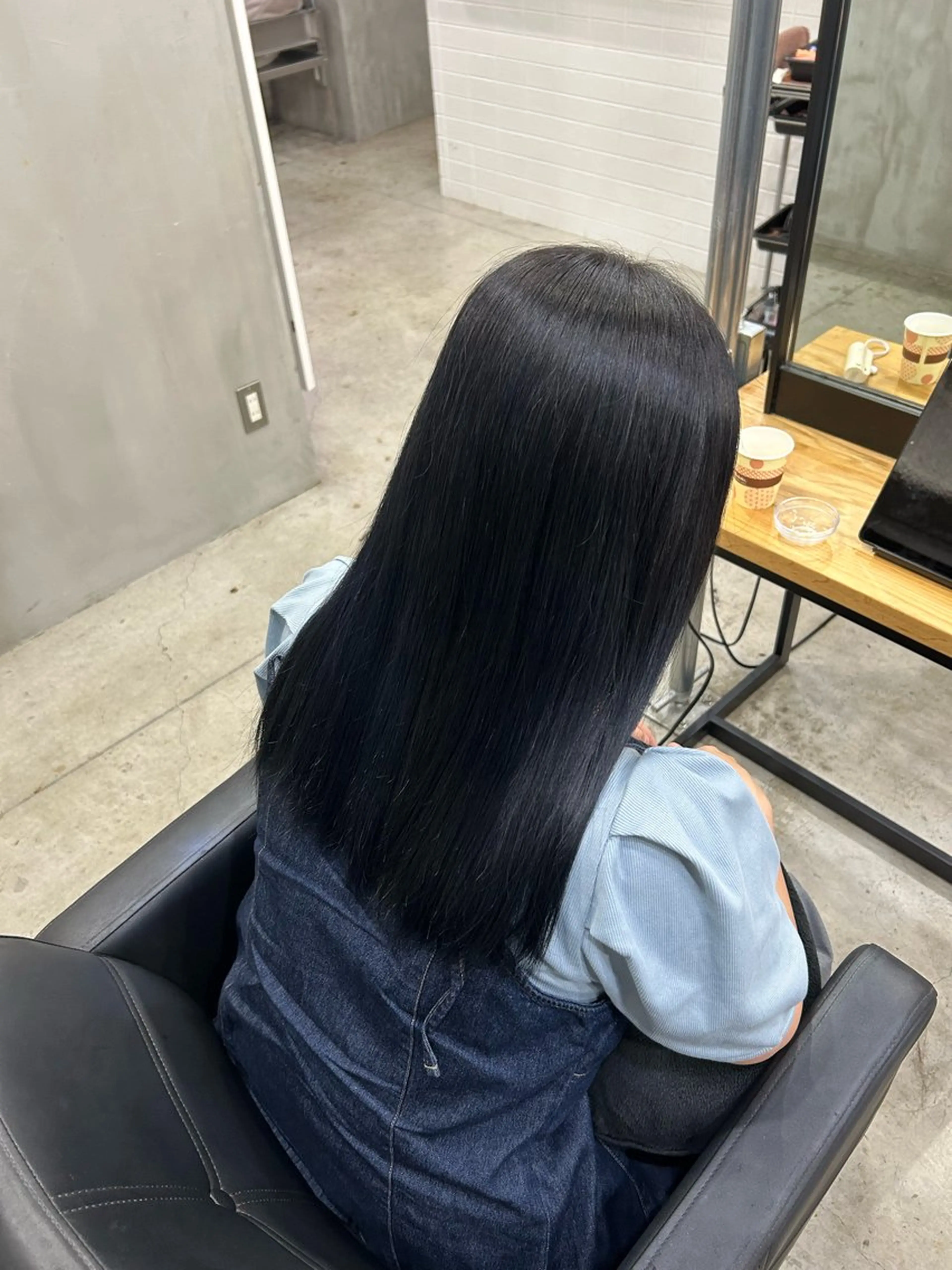 カラー siun.所属・春翔 艶/ブリーチのヘアスタイル