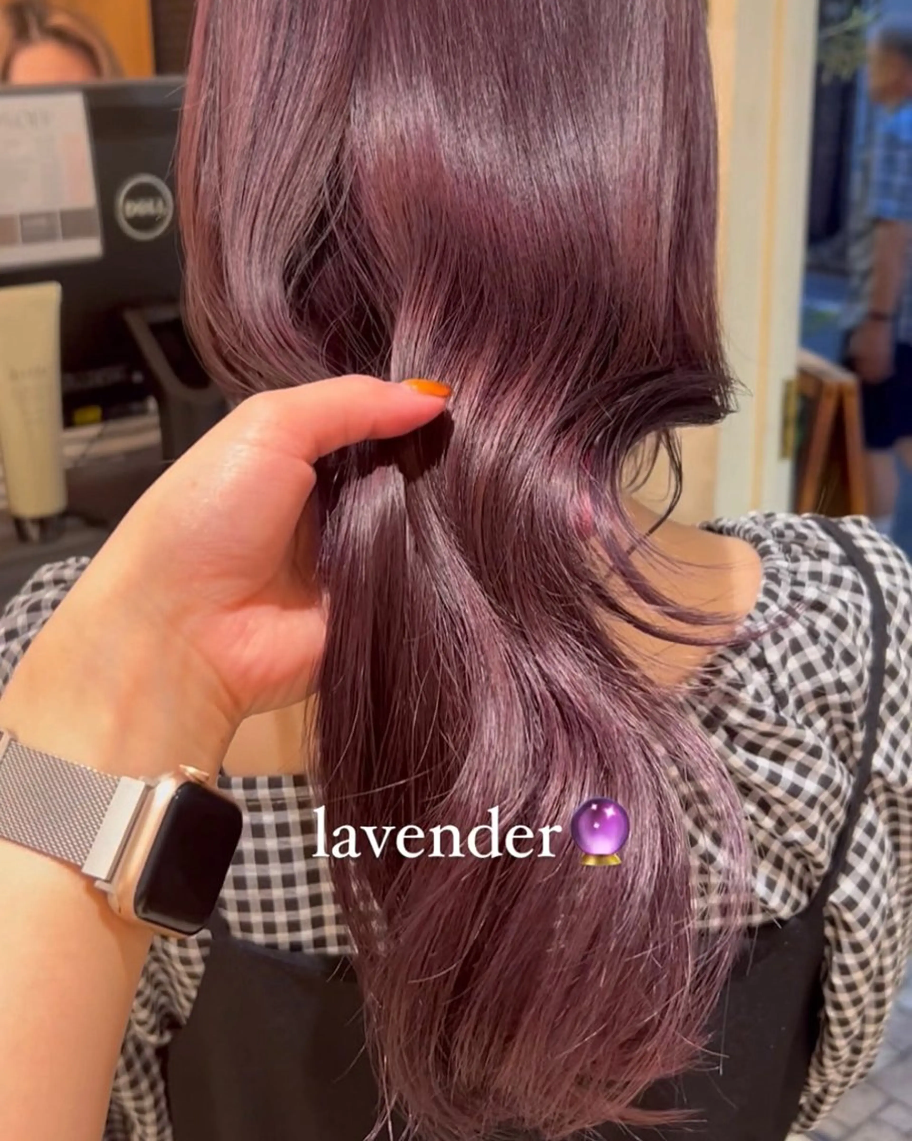 カラー moeka 表参道のヘアスタイル