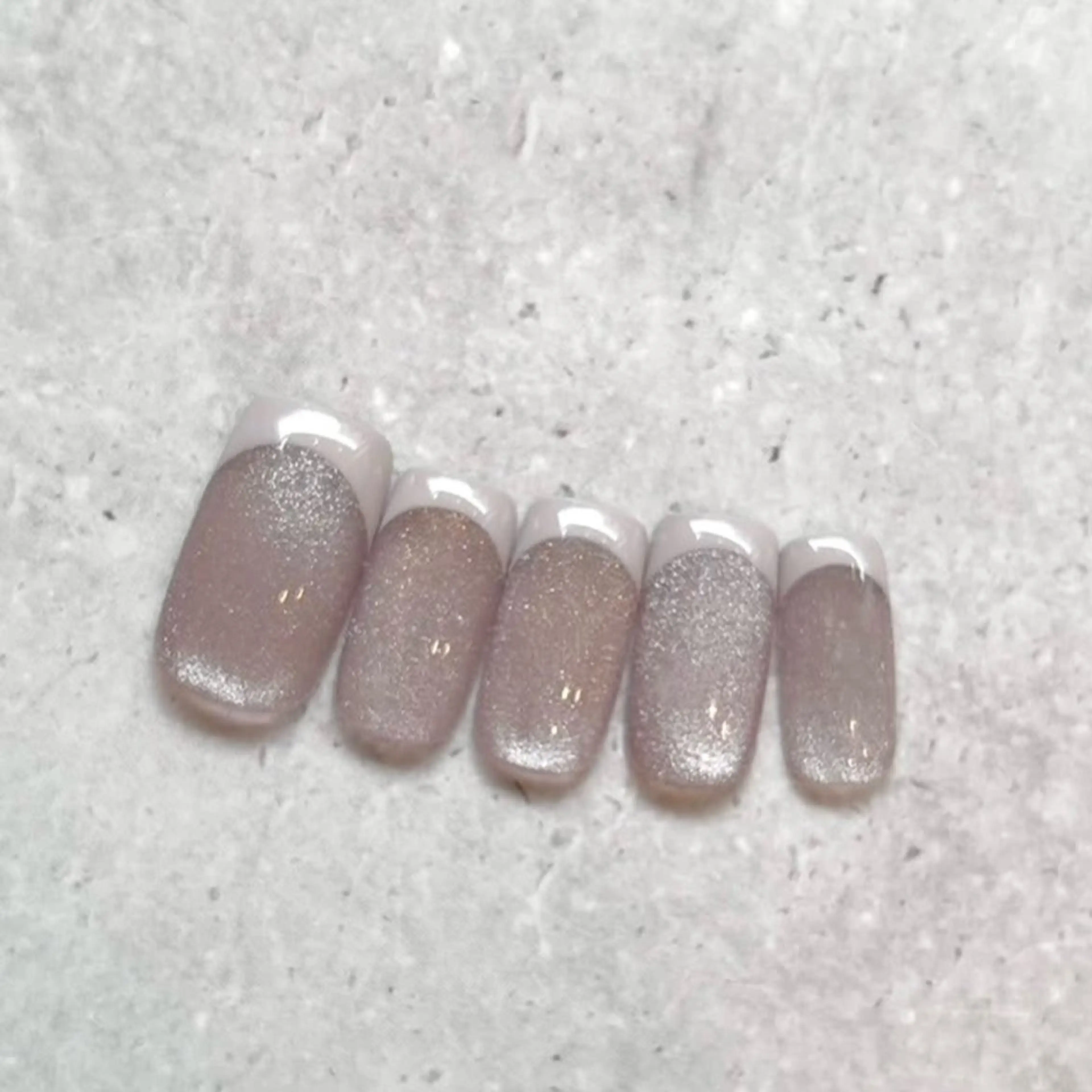 ネイル ViNAIL Kouのネイルデザイン