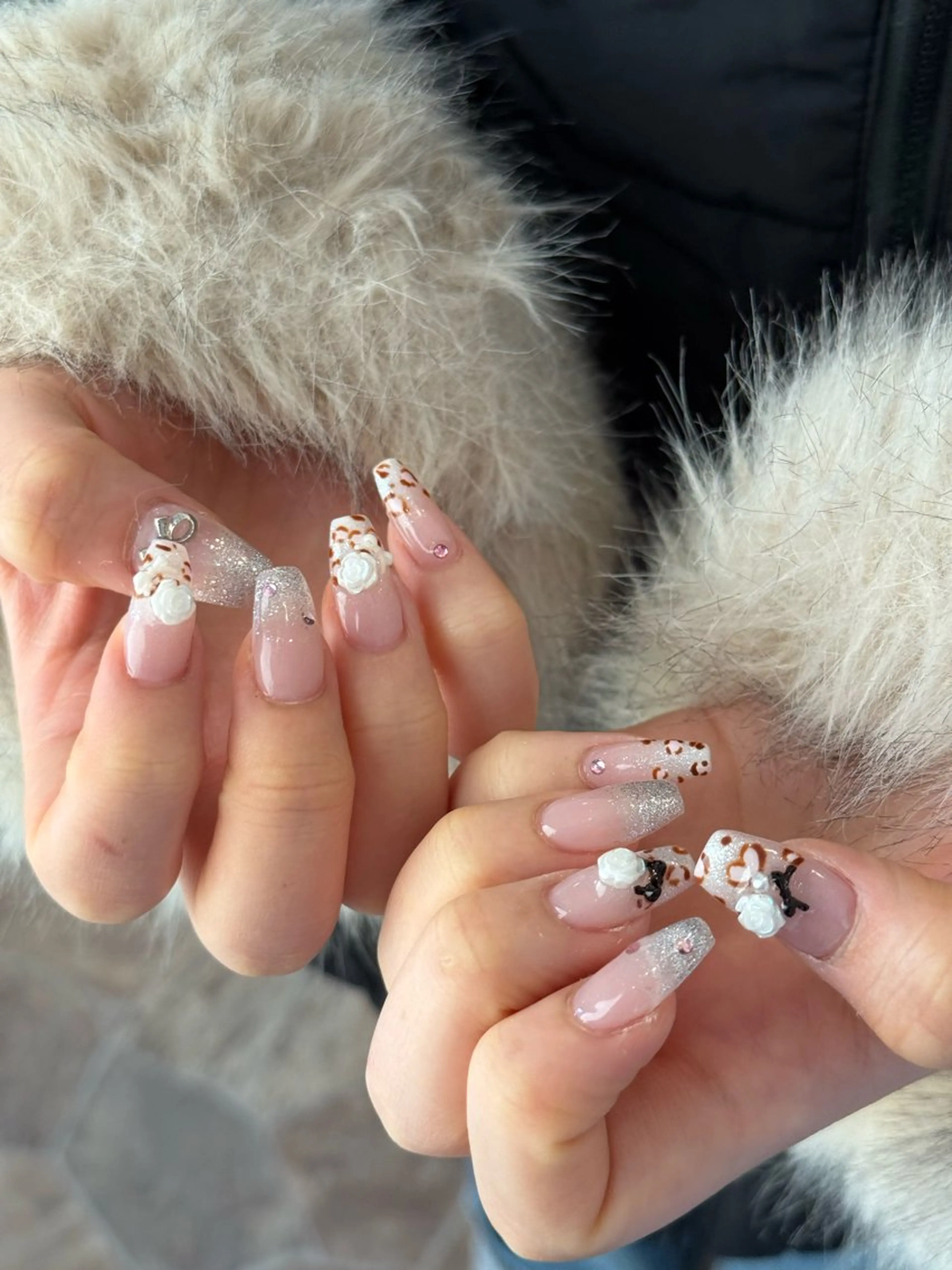 ネイル アニマル柄 ハンドネイル WOLTOKYO渋谷 yunaのネイルデザイン