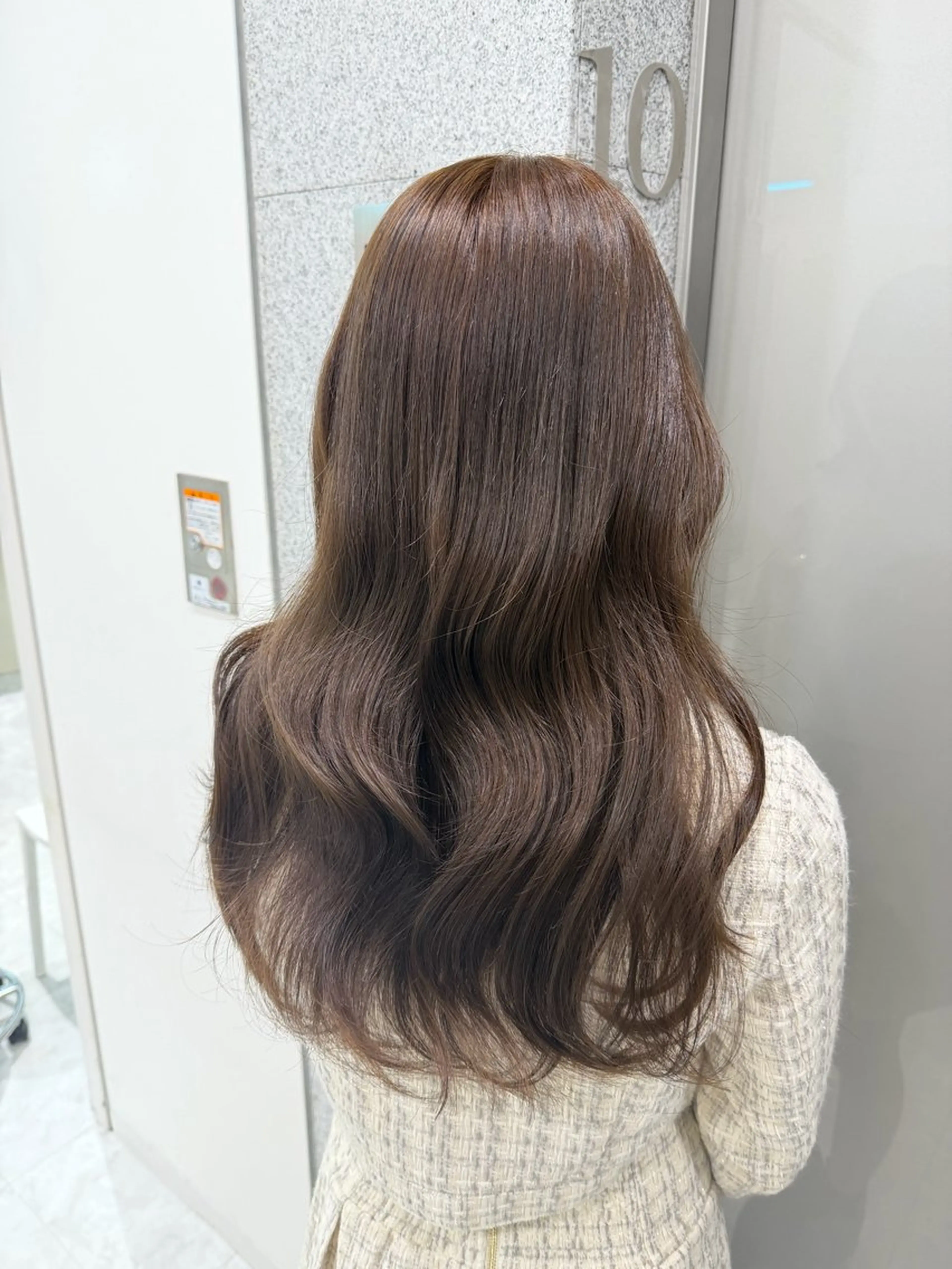 セミロング カラー レイヤー✂︎赤み消し 髪質改善/井上健太のヘアスタイル