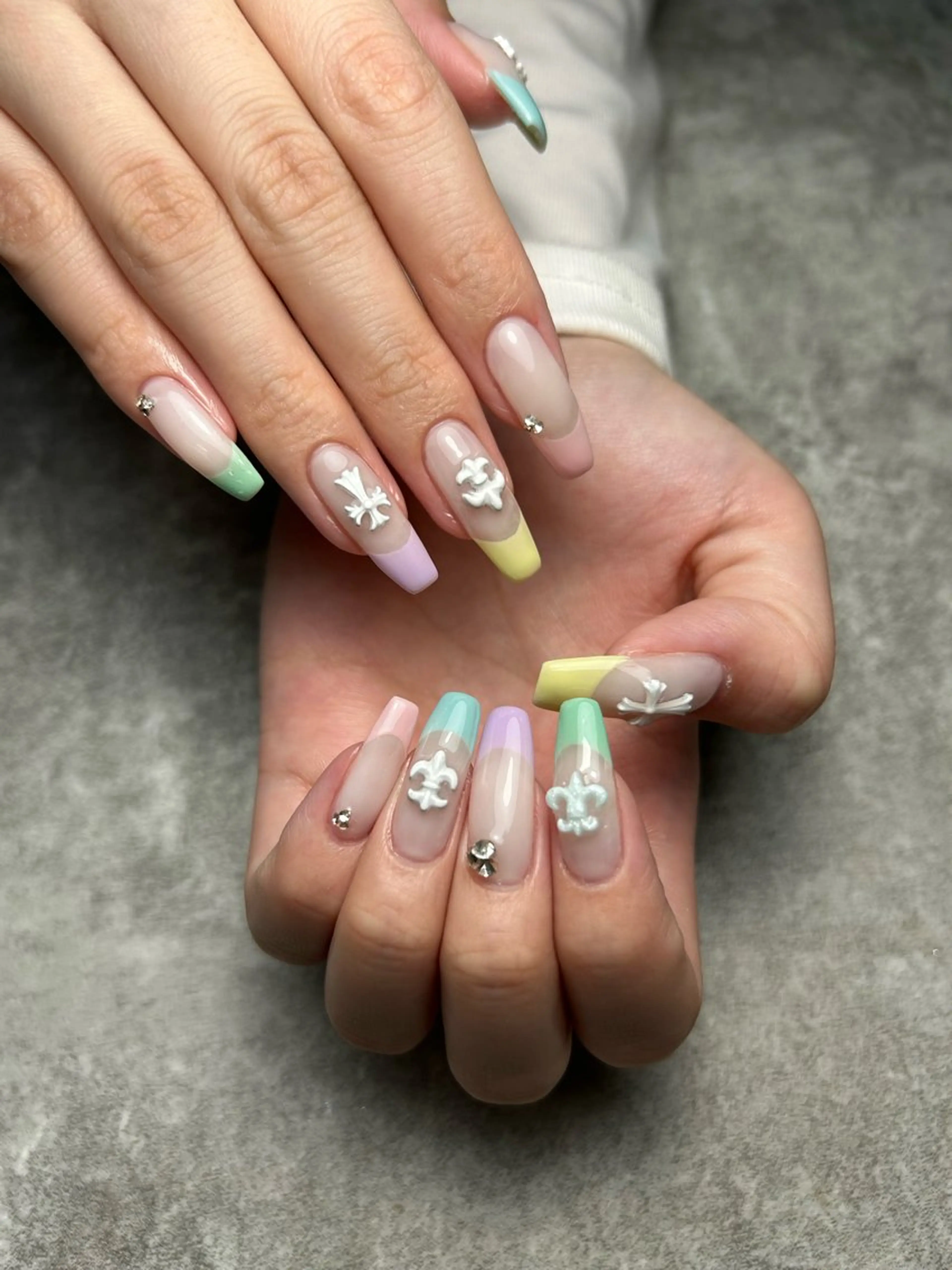 ネイル ハンドネイル Bright 船山来のネイルデザイン