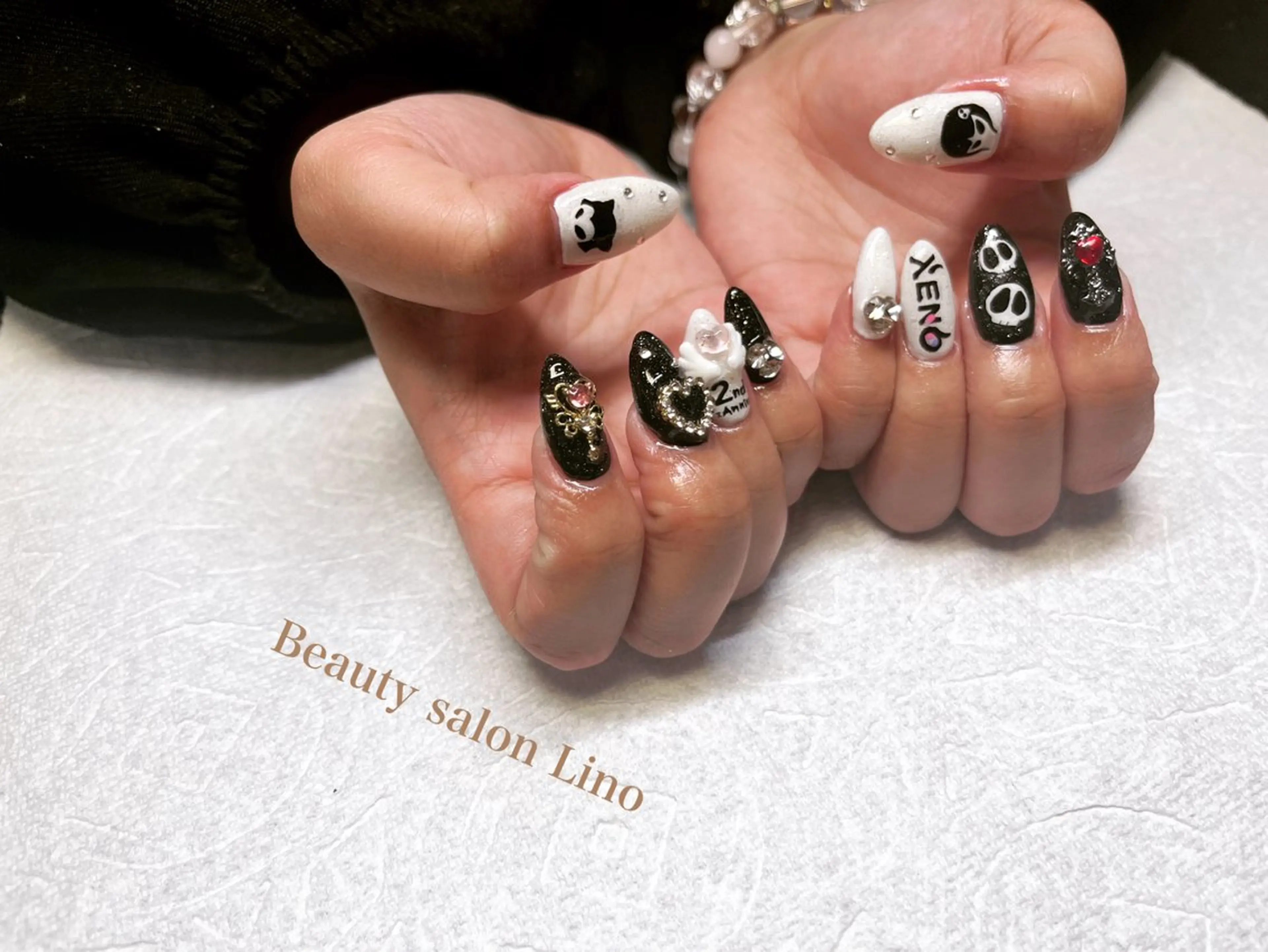 ネイル フラッシュネイル フットネイル フレンチネイル ジェルネイル ラメ(グリッター) ハンドネイル beautysalonLino所属・ネイルサロン ⭐︎Linoのその他イメージ