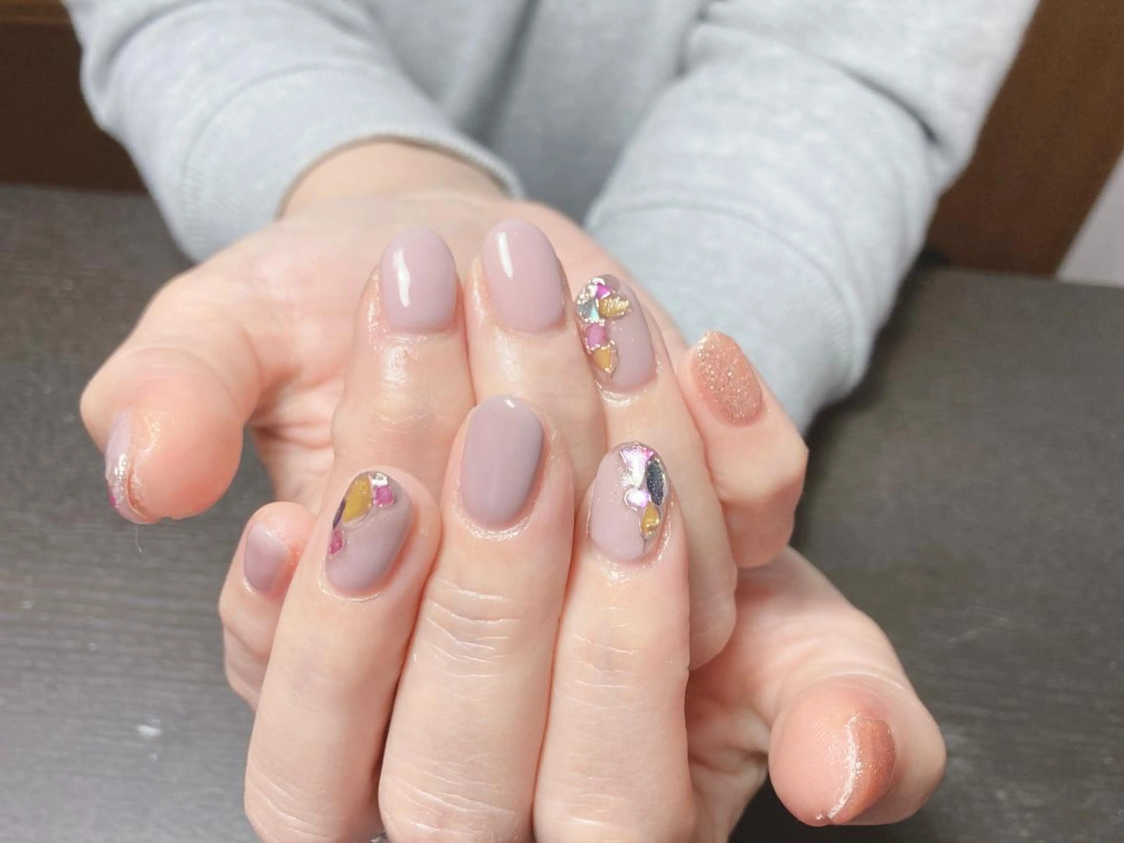 ネイル ハンドネイル 高山 歩美のネイルデザイン