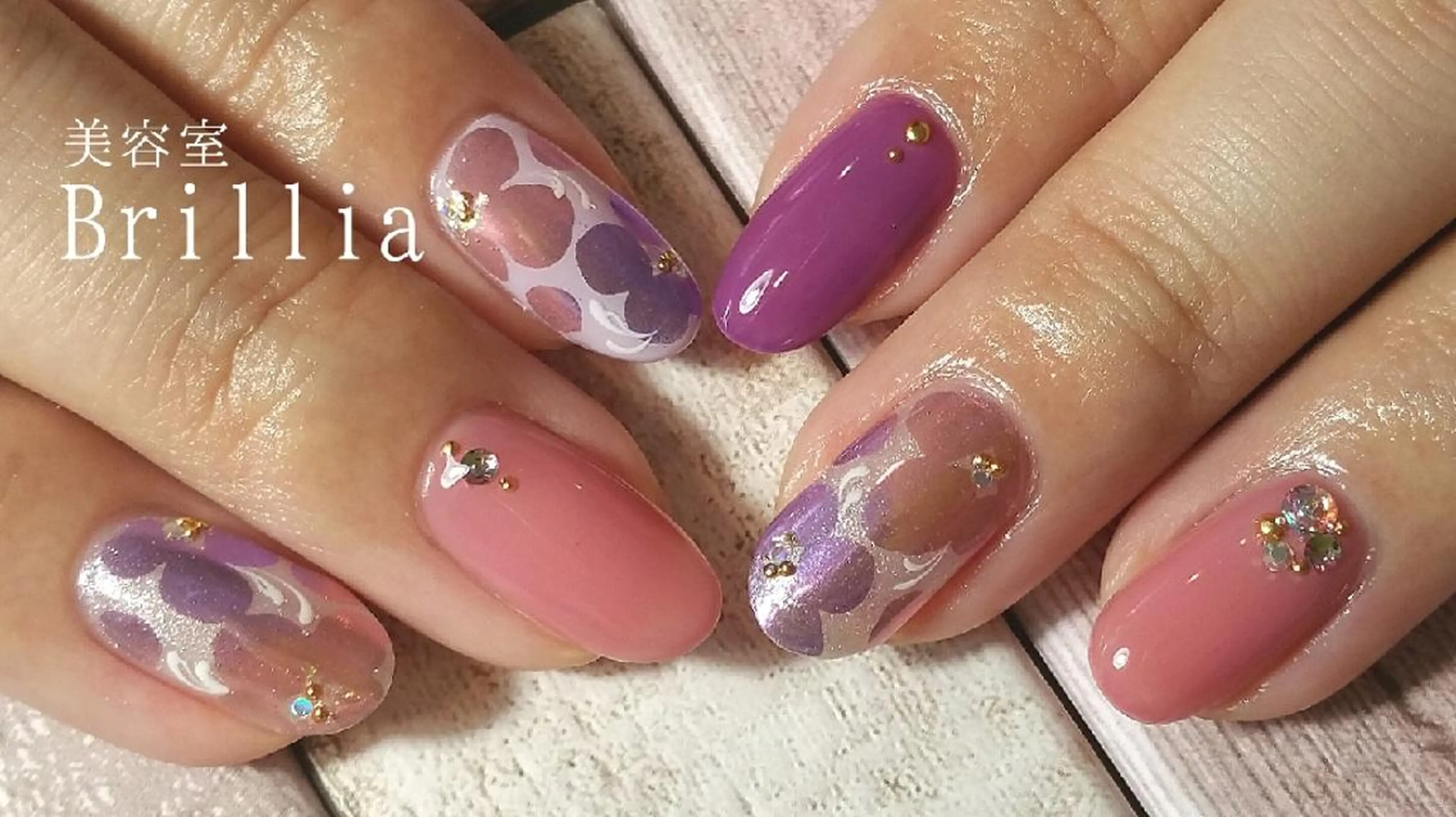 ネイル ハンドネイル 柴田 彩のネイルデザイン