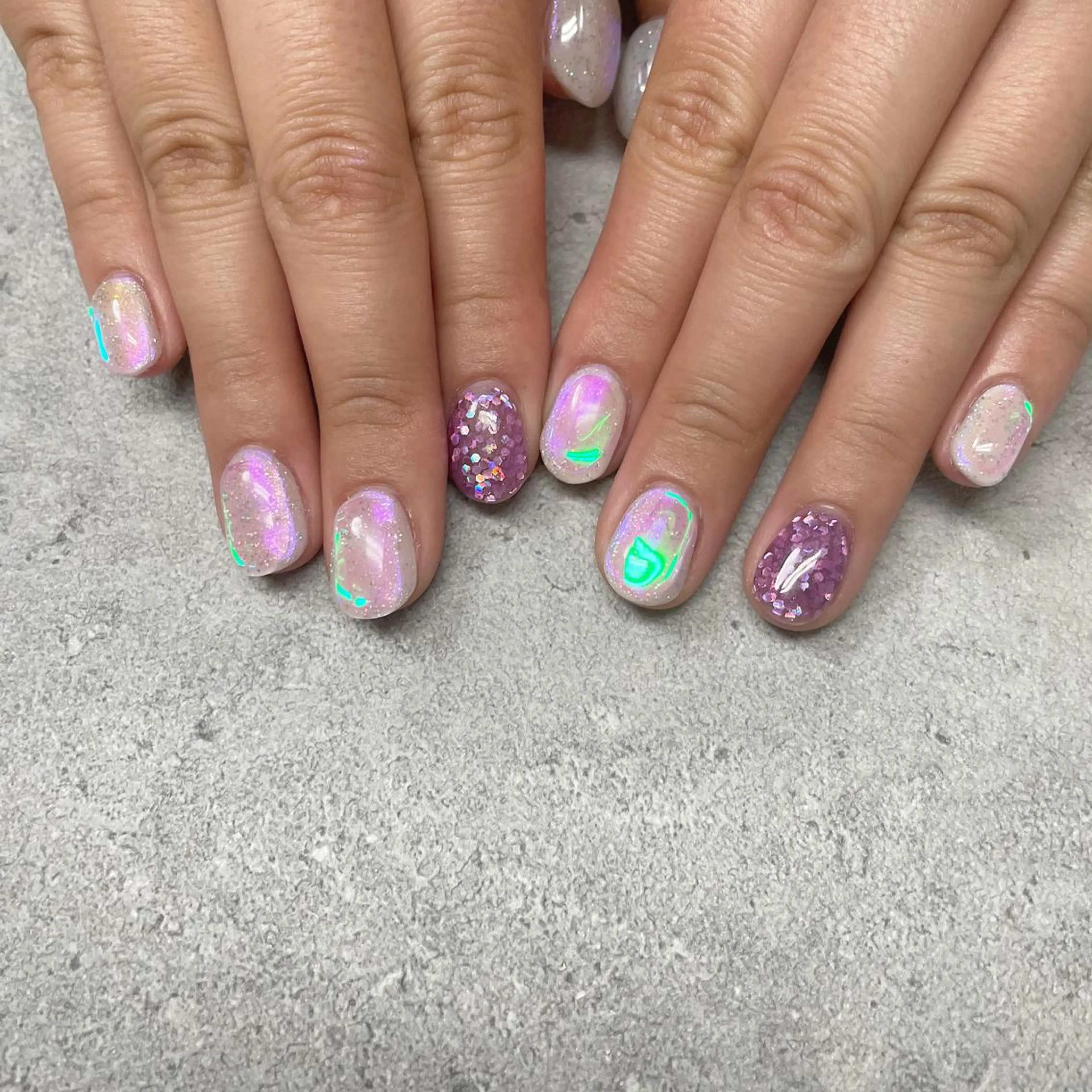 ネイル 氷ネイル・うるうるネイル ハンドネイル Aleum所属・Nail Salon Aleumのネイルデザイン