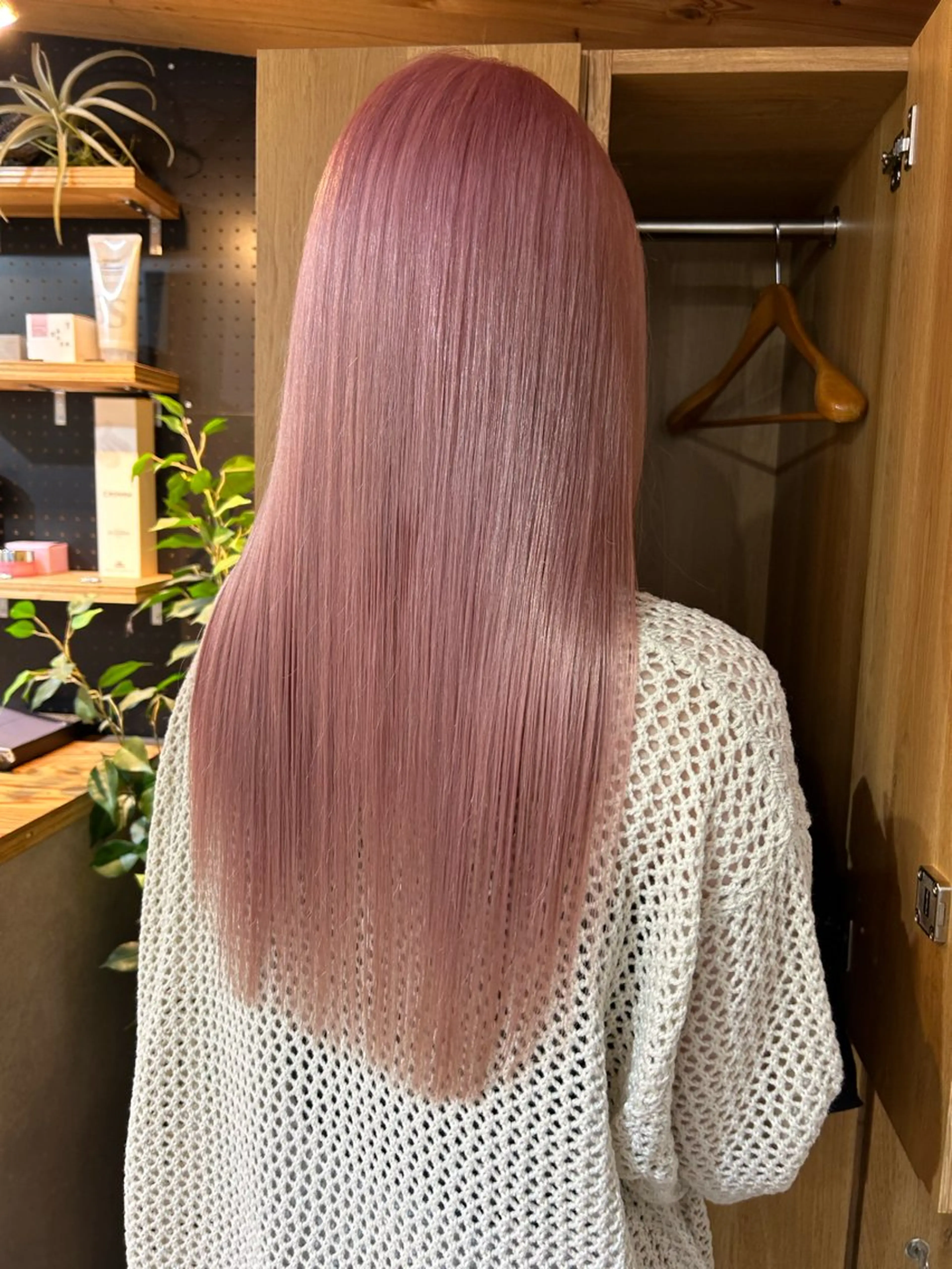 ロング カラー メンズ ピンクカラー カット ヘアカラー トリートメント 🧸艶々韓国ヘア 🧁mizunaのヘアスタイル