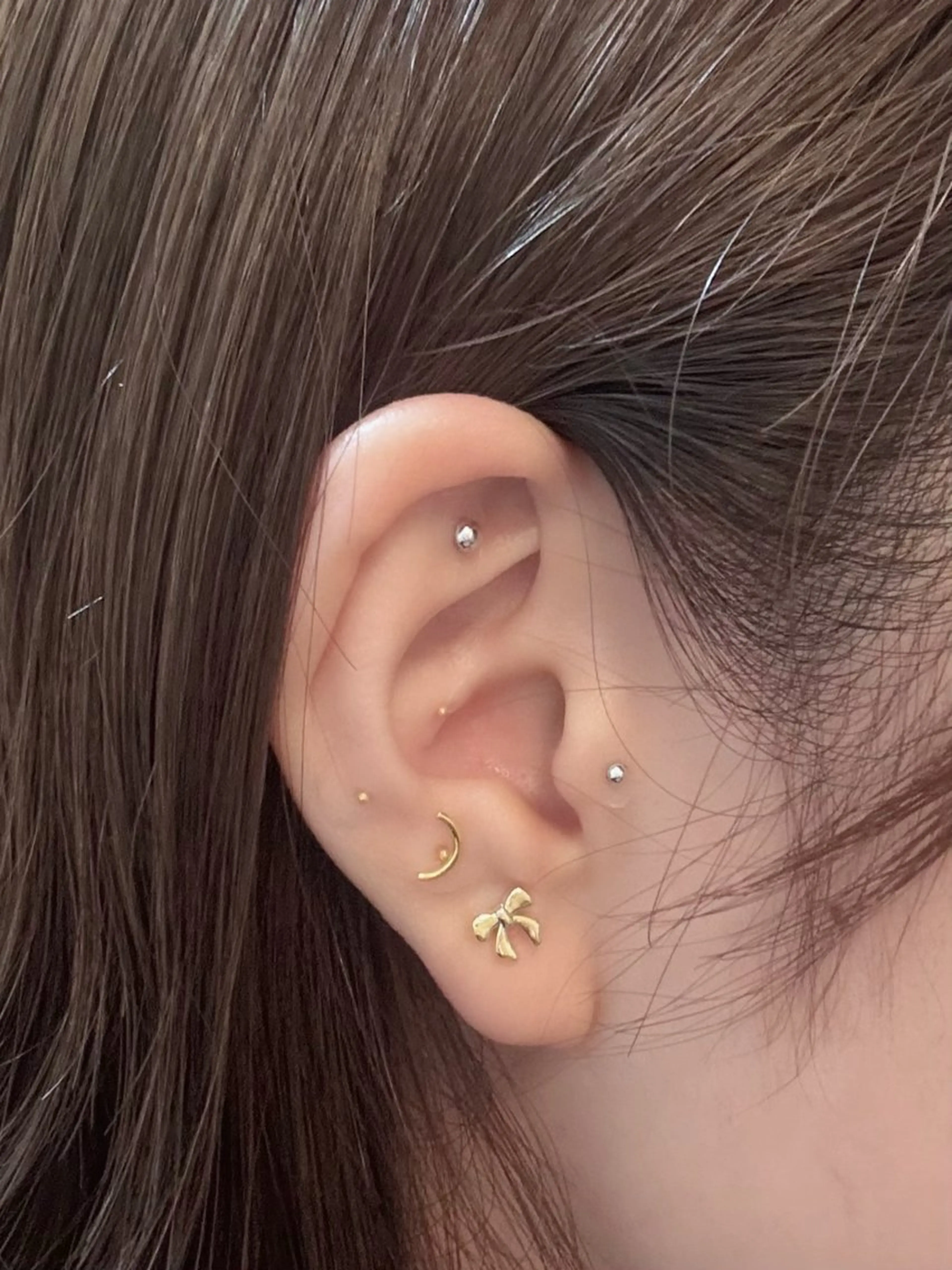 耳ツボジュエリー💎12粒の写真