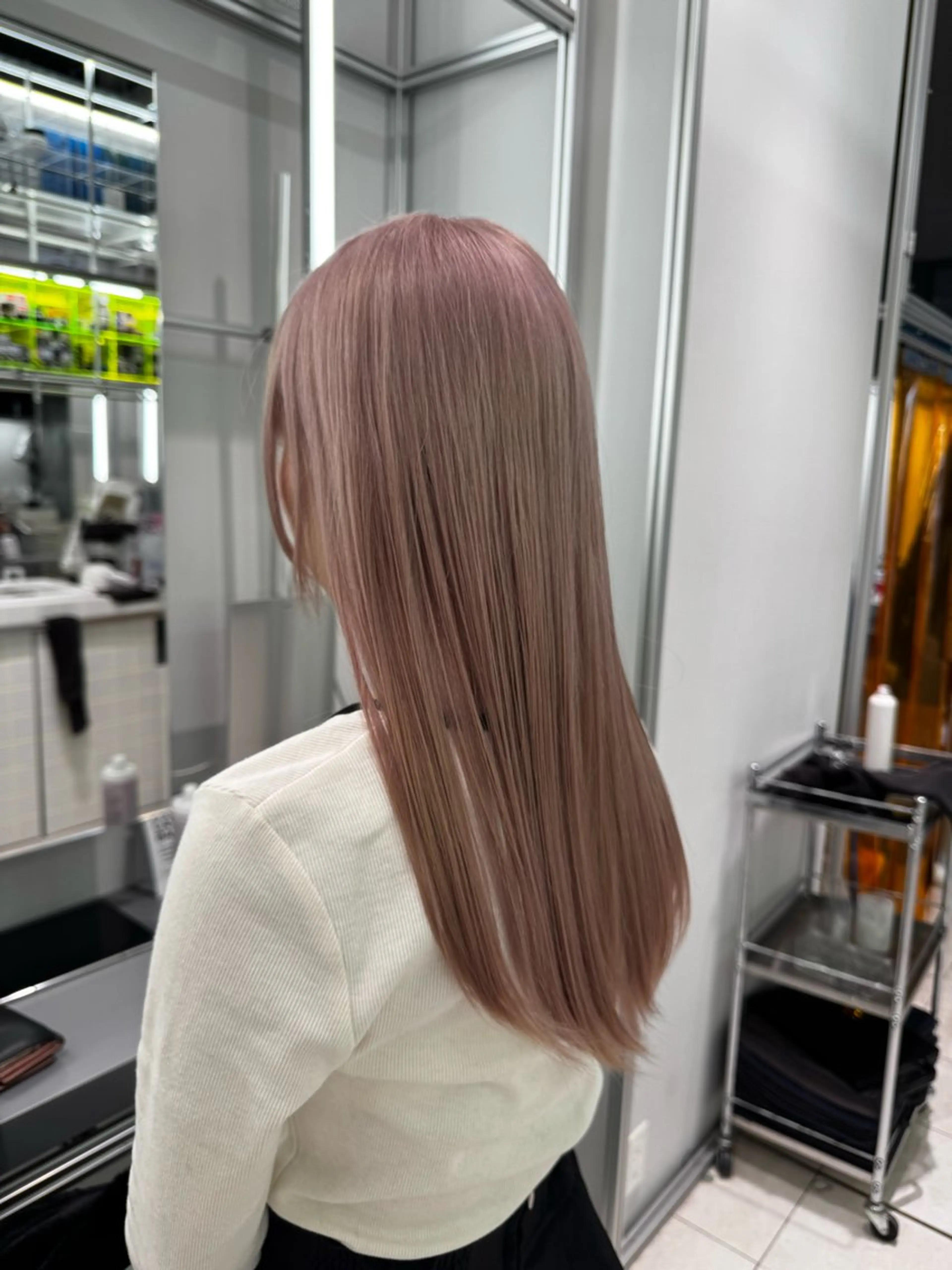 ロング カラー 増井 歩夢のヘアスタイル