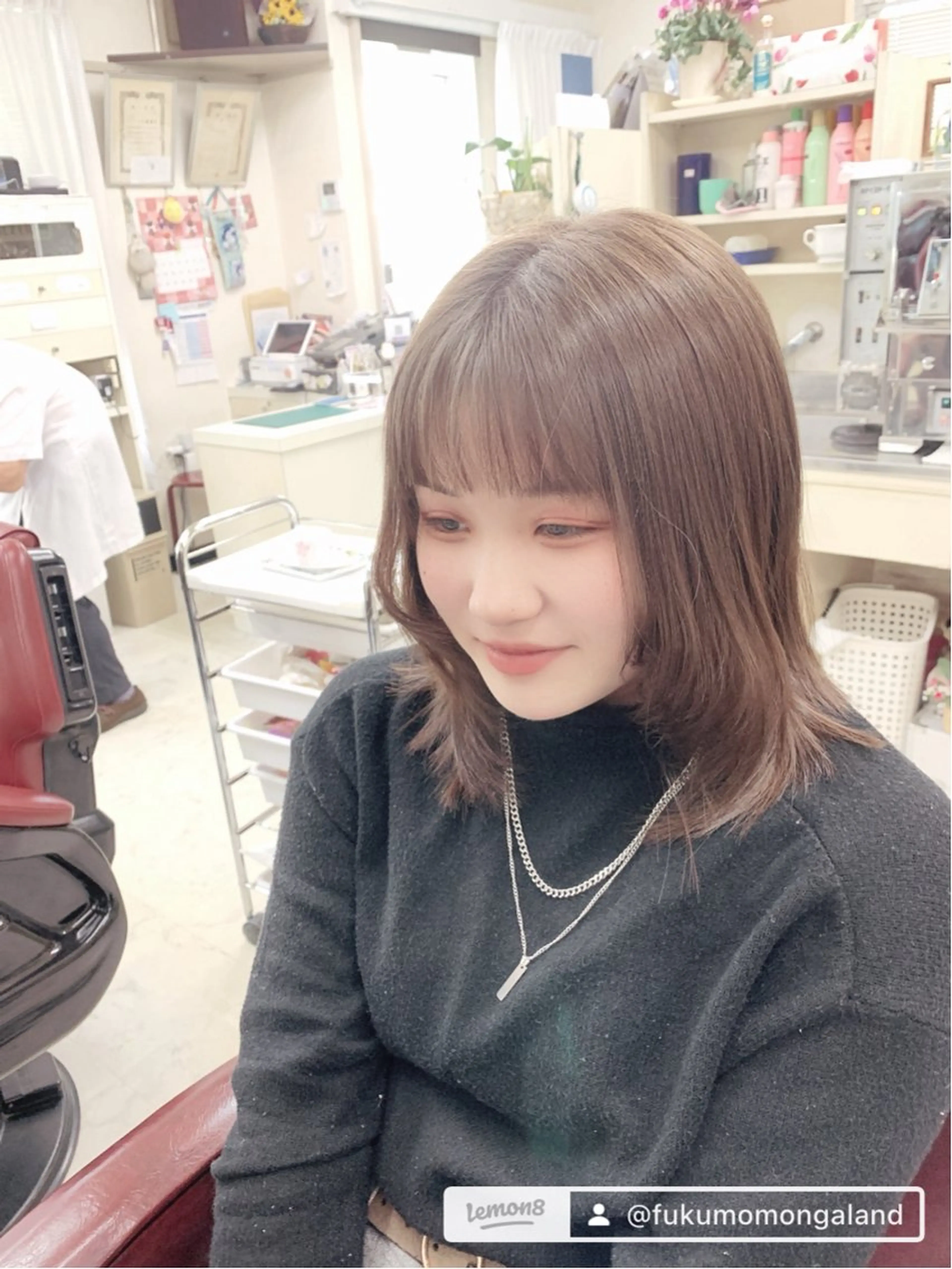 セミロング 顔周りカット レイヤーカット 竹内 秀美のヘアスタイル