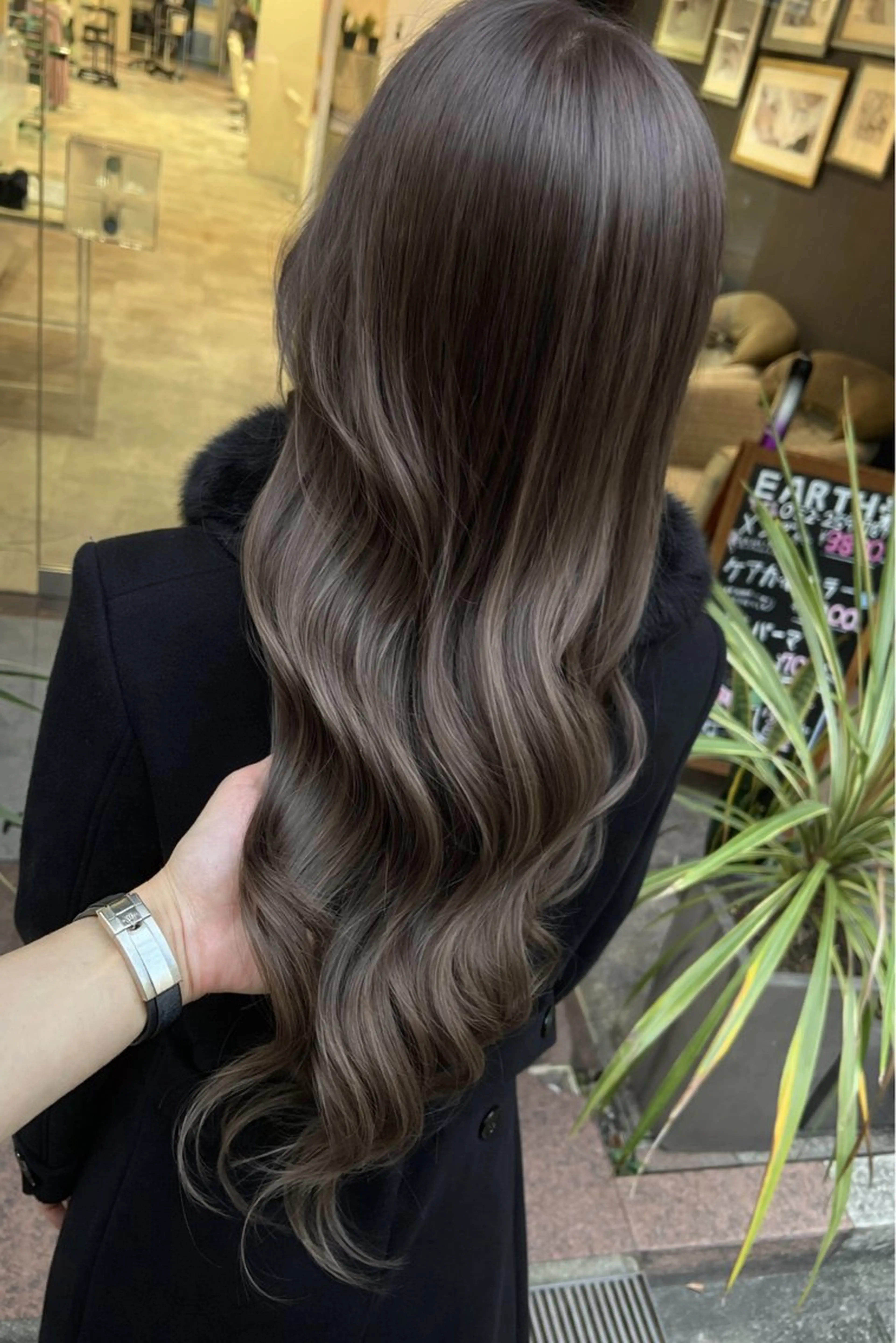 カラー 透明感のある艶髪なら 矢場町駅4番出口すぐのヘアスタイル