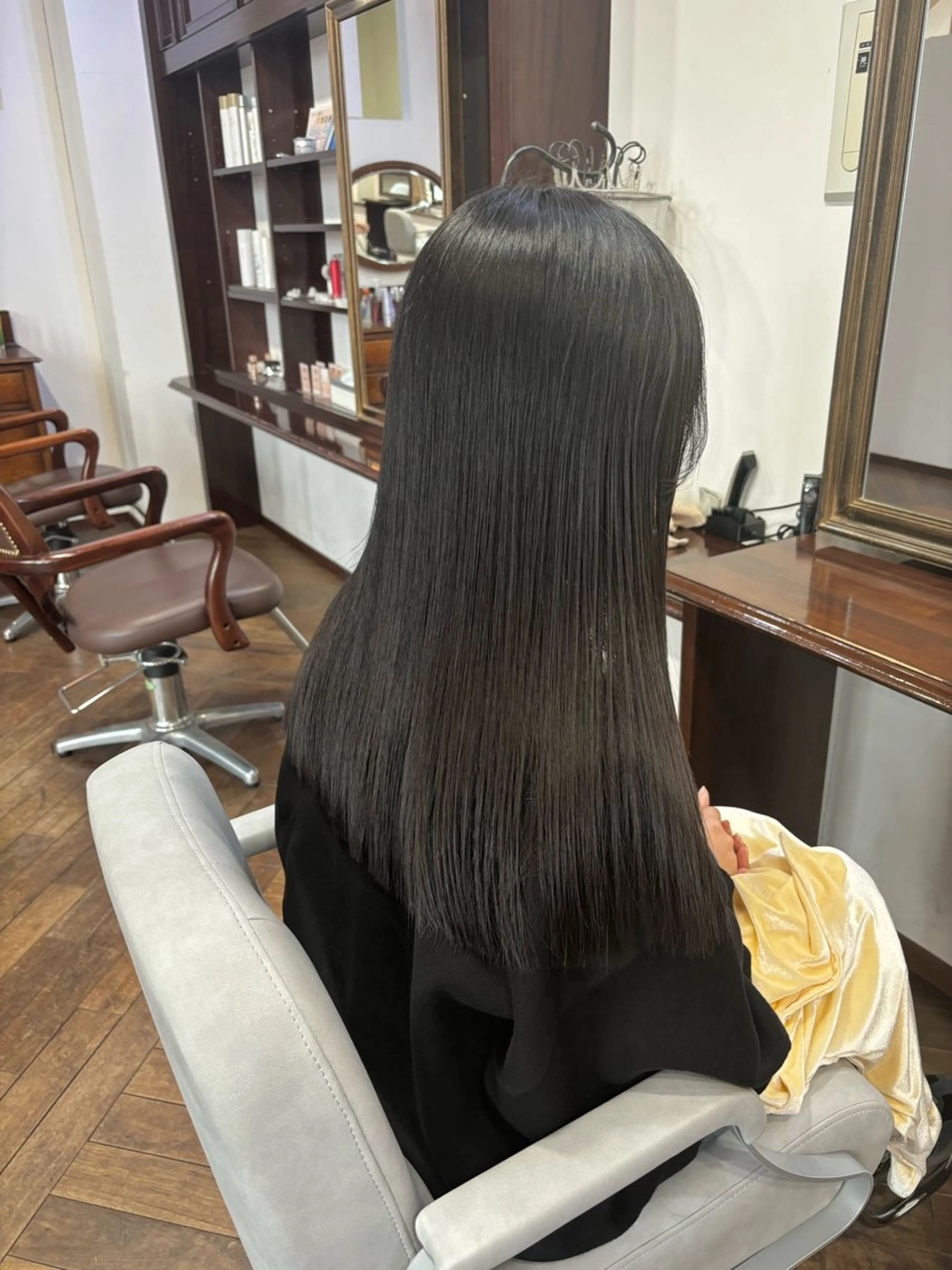 ロング 勝田 沙耶のヘアスタイル