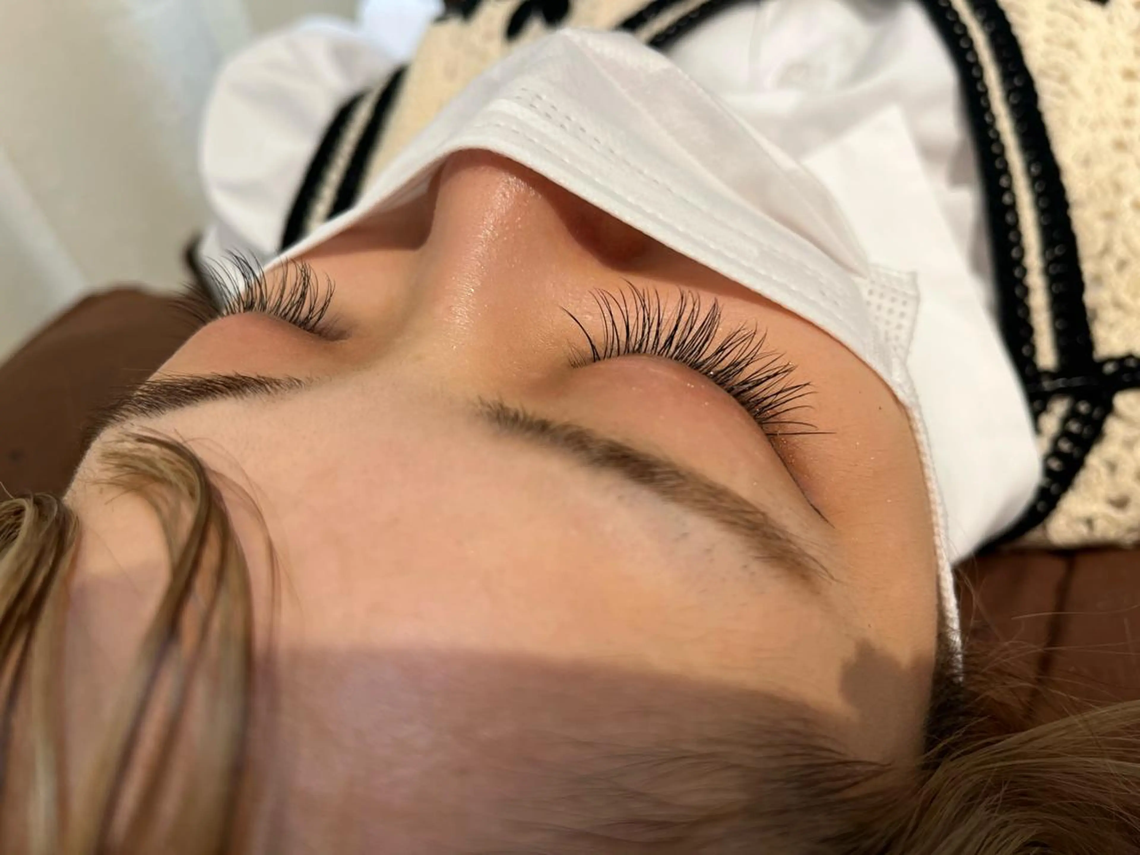 マツエク・マツパ 310【サンイチマル】所属・透明感ハイトーン🦄 キラ🌈のヘアスタイル