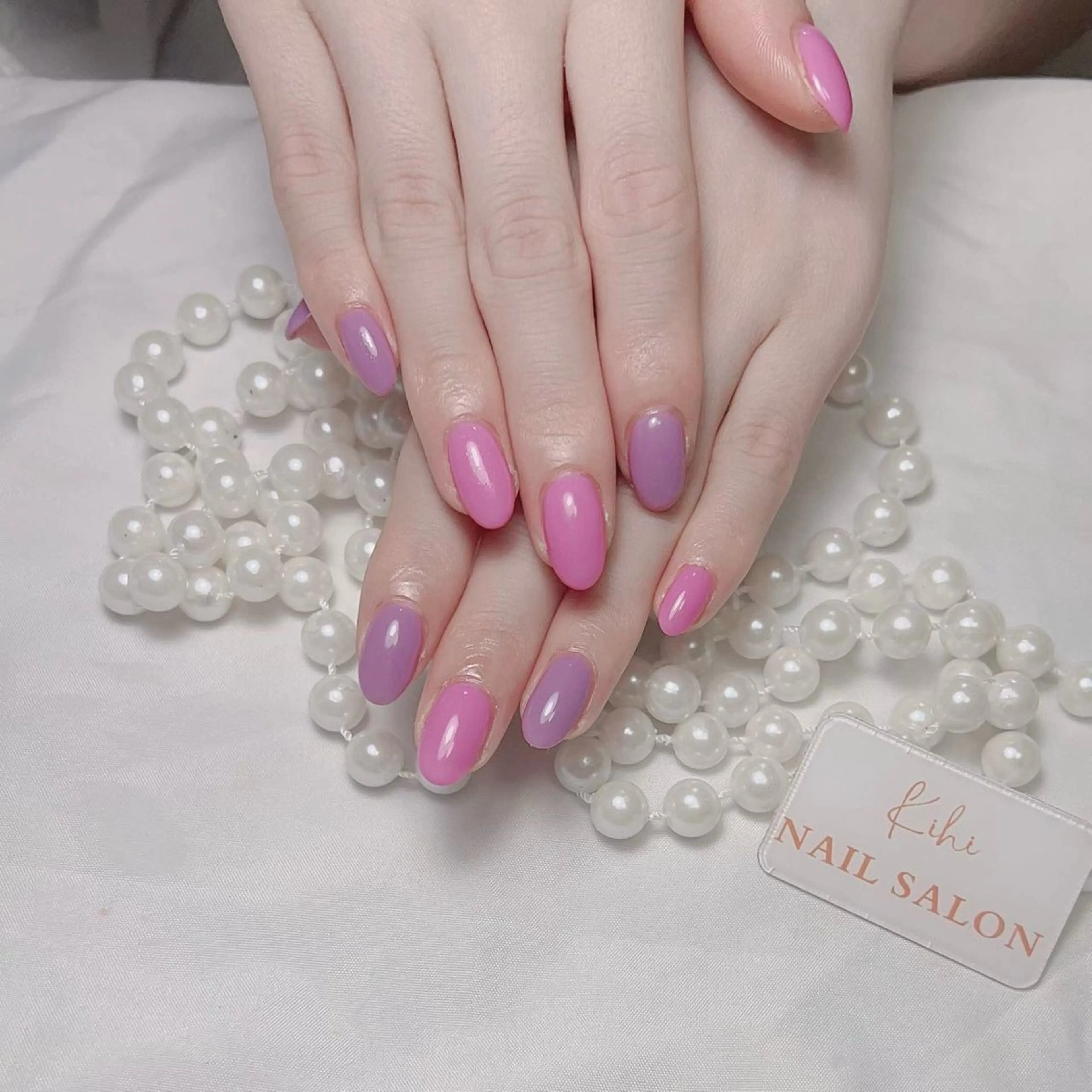 ネイル アートネイル フレンチネイル ジェルネイル グラデーション 韓国ネイル ハンドネイル 💕鈴木ユリ パラジェル/オフ無料のネイルデザイン