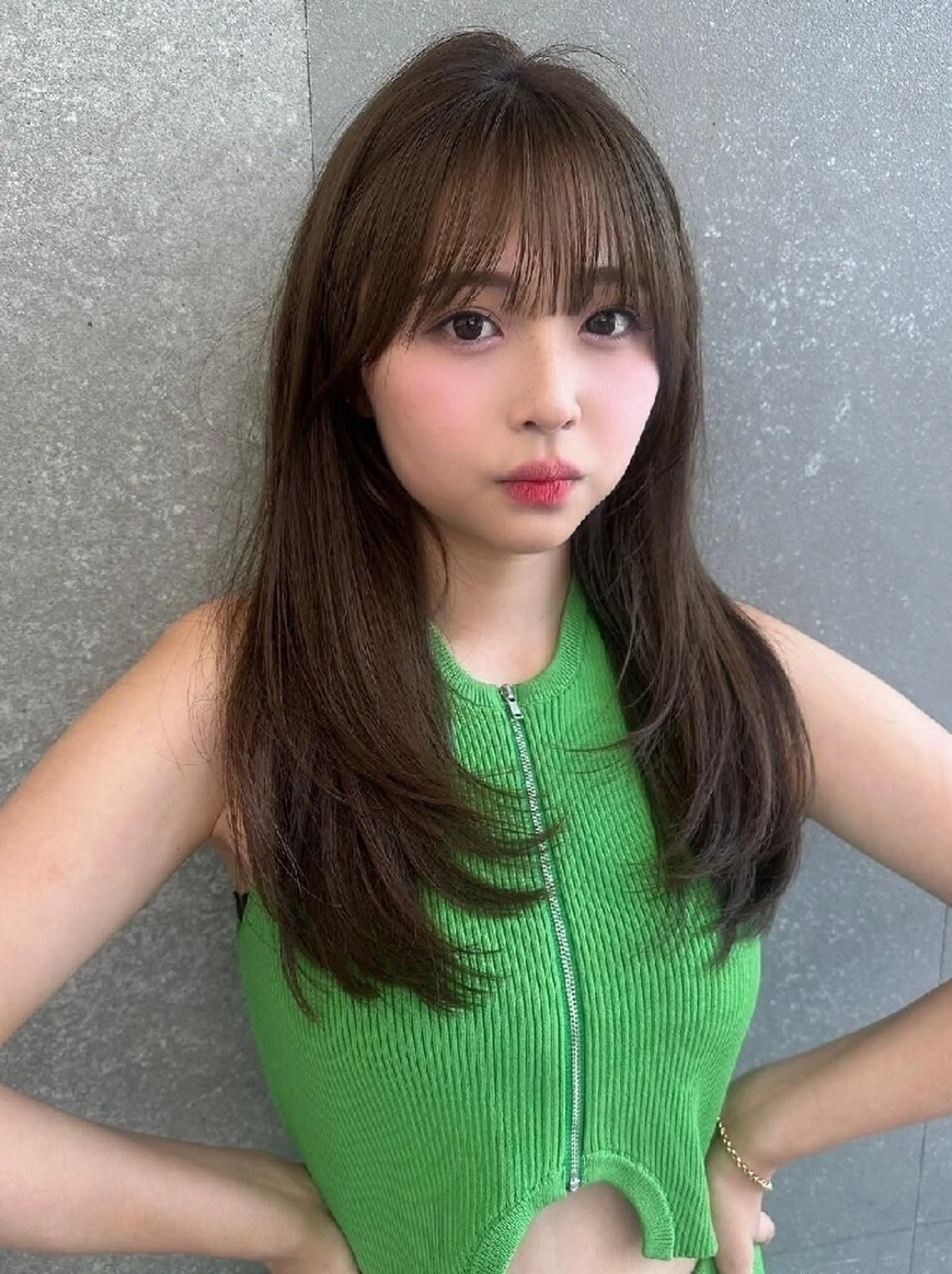 ロング カラー カット ヘアカラー トリートメント Lond Roleのヘアスタイル