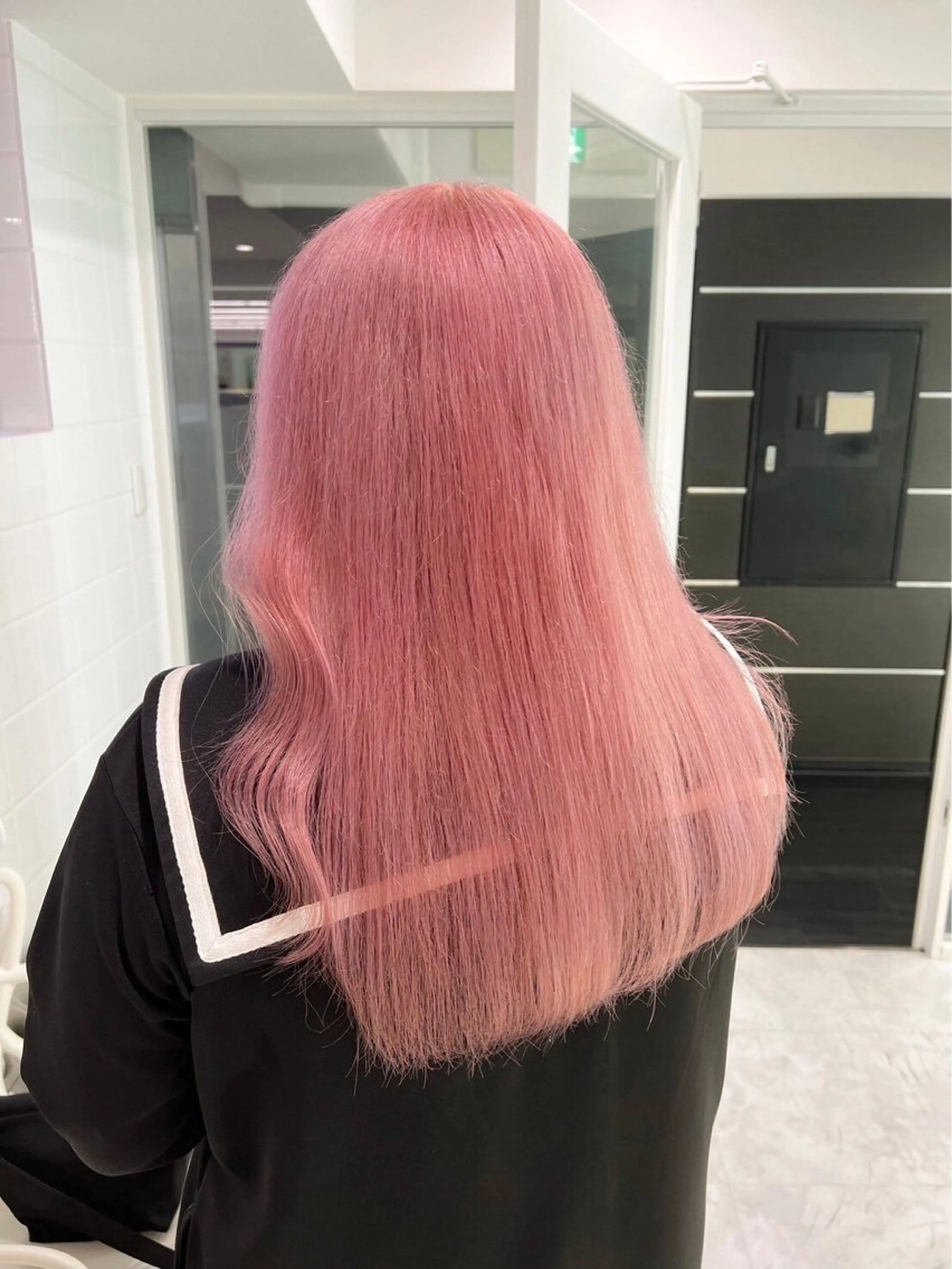 ロング カラー 🩷暖色カラー🩷 BONのヘアスタイル