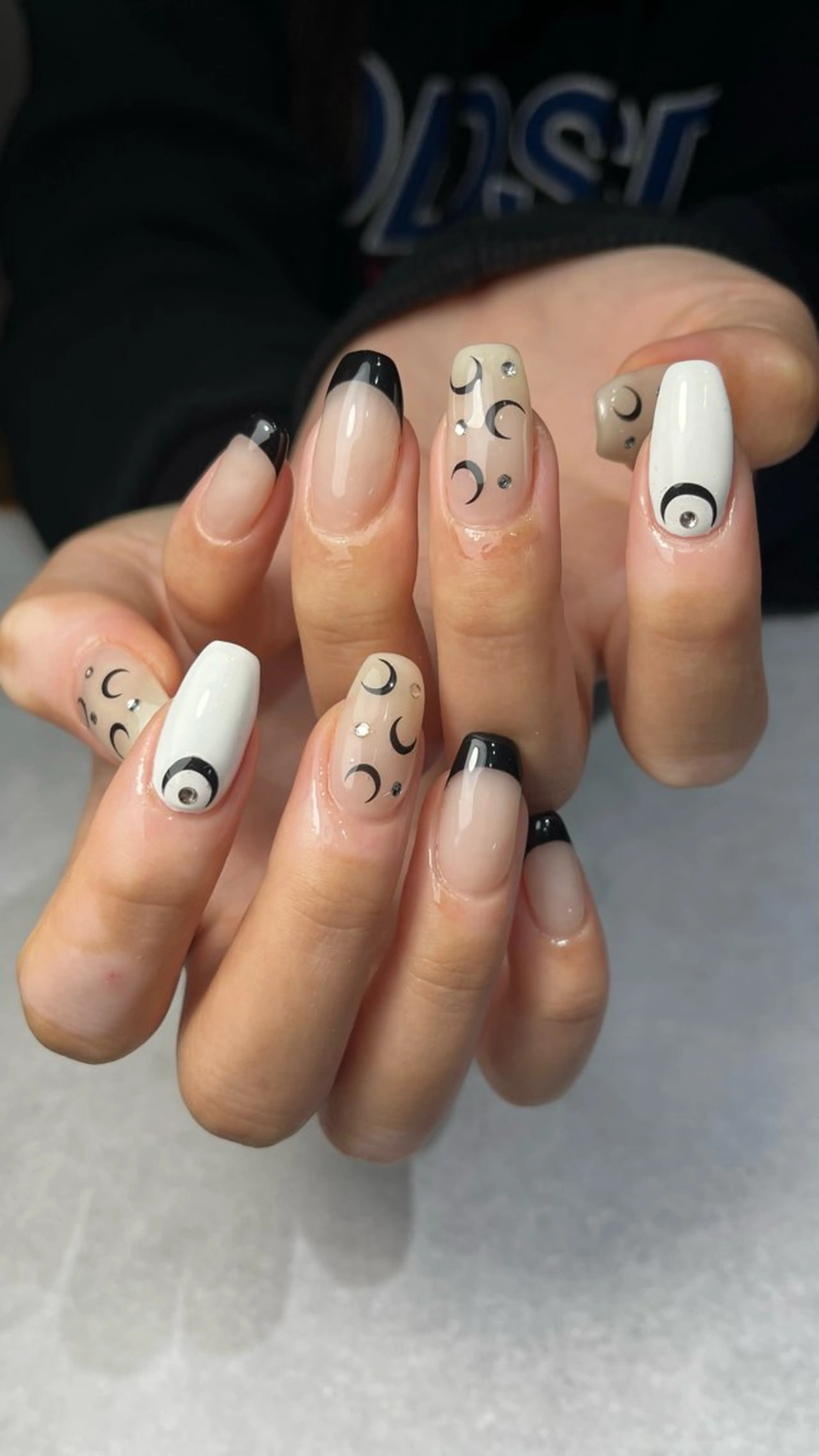 ネイル 🤎Two ERI🤎のネイルデザイン