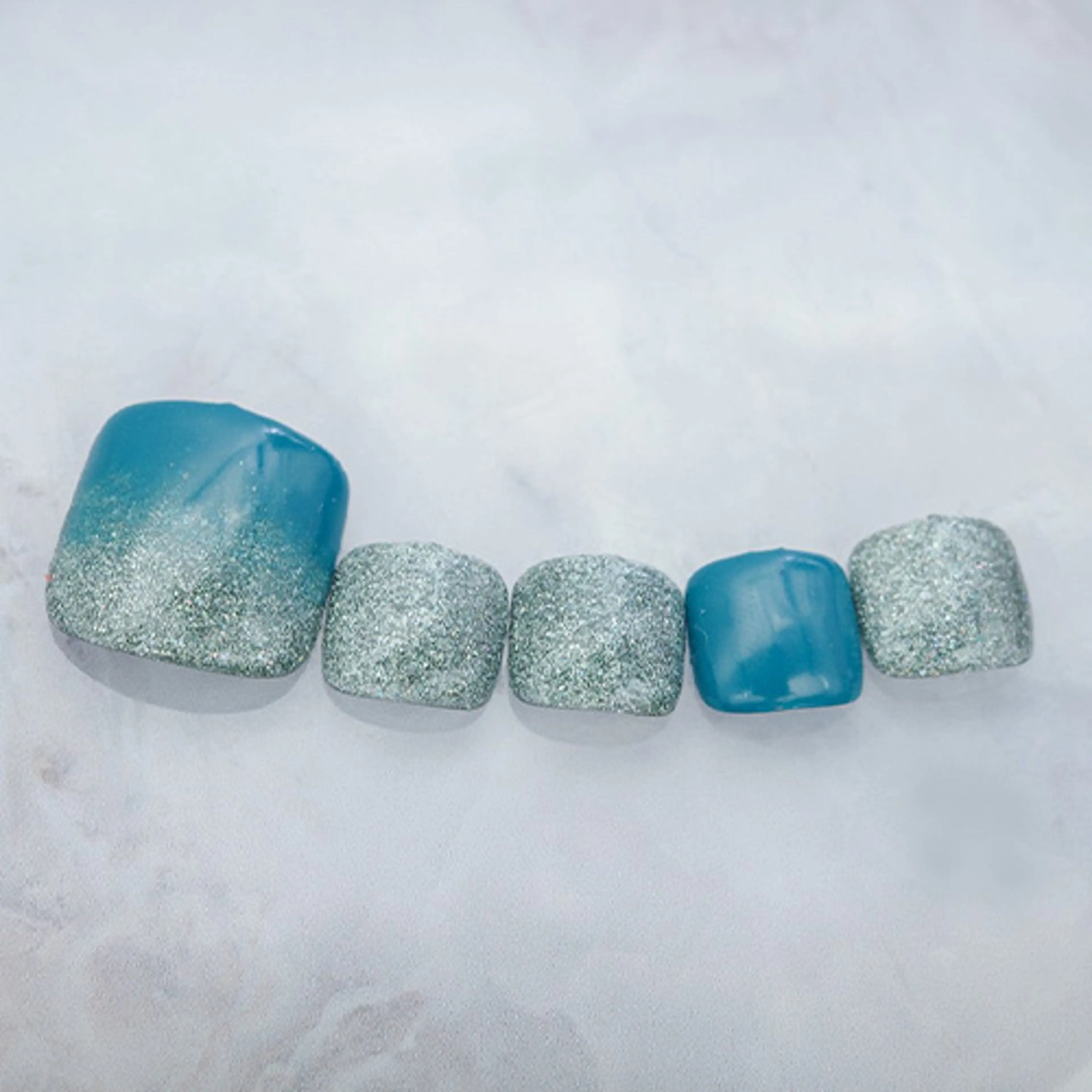 ネイル フットネイル はあとねいる 盛岡青山店のネイルデザイン