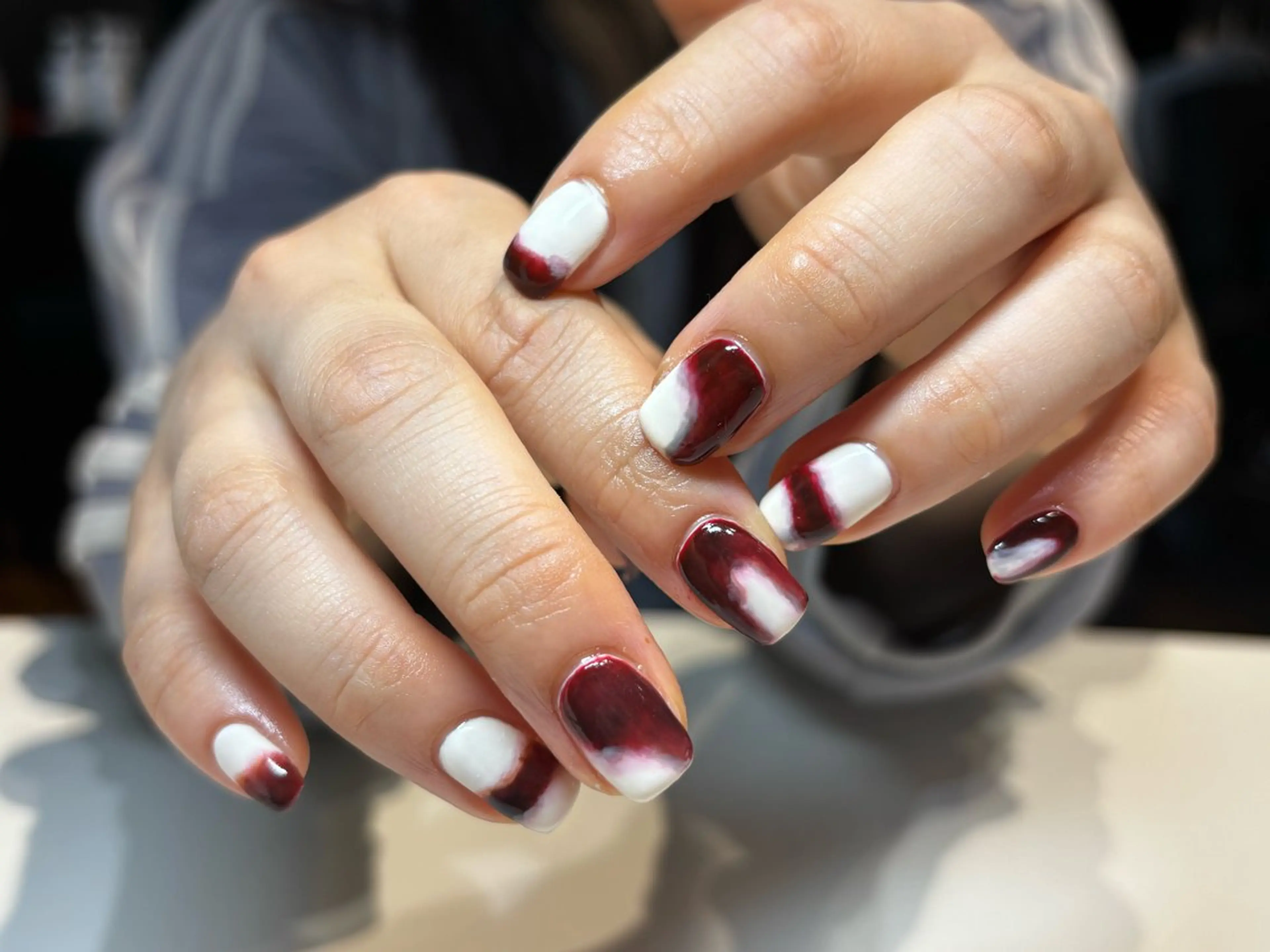 ネイル フットネイル フレンチネイル ジェルネイル グラデーション マグネットネイル ハンドネイル ヘアー.ネイル二刀流 misa🫧のヘアスタイル