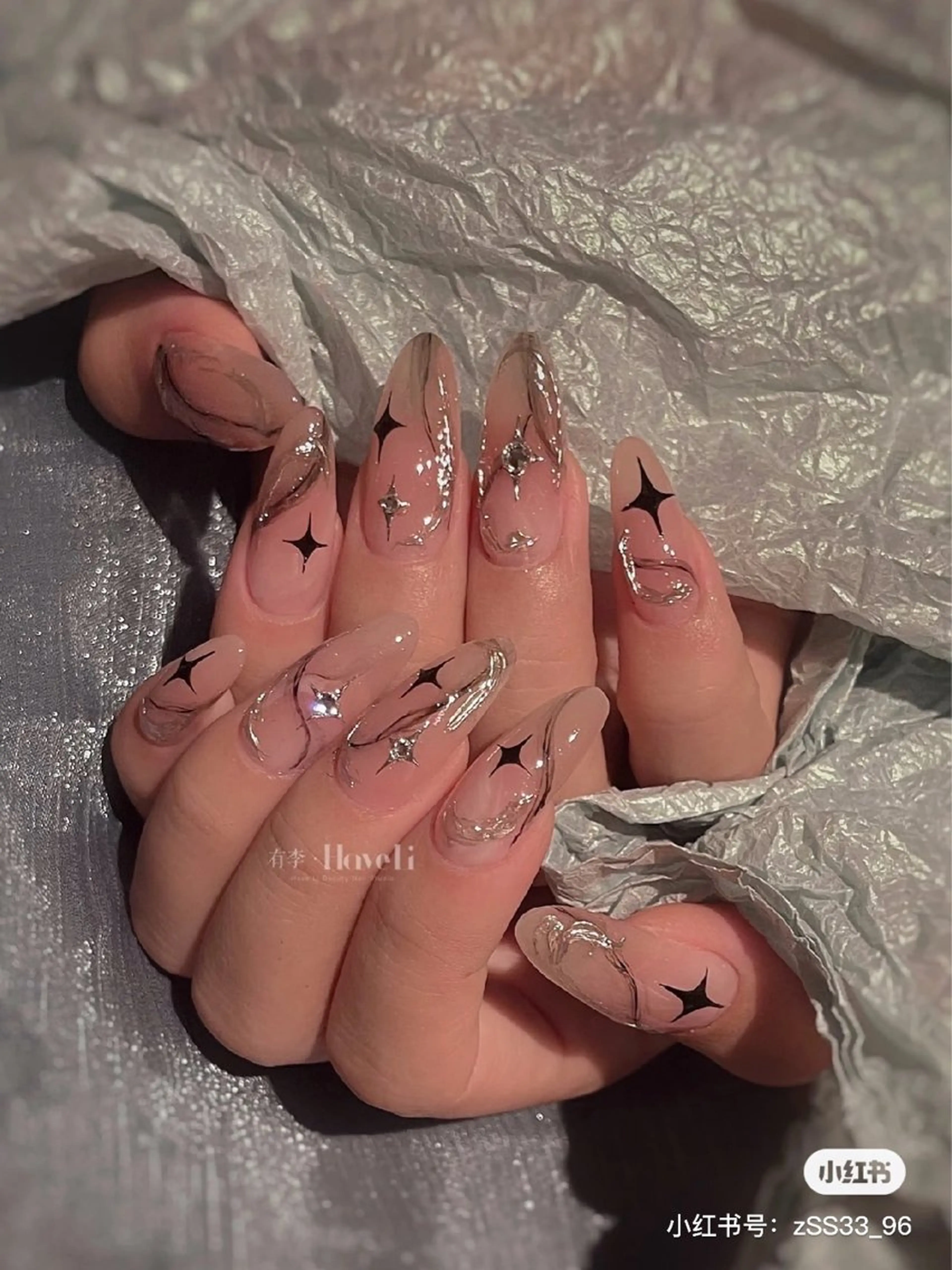 ネイル Eveネイル チップスカルプ専門店のネイルデザイン