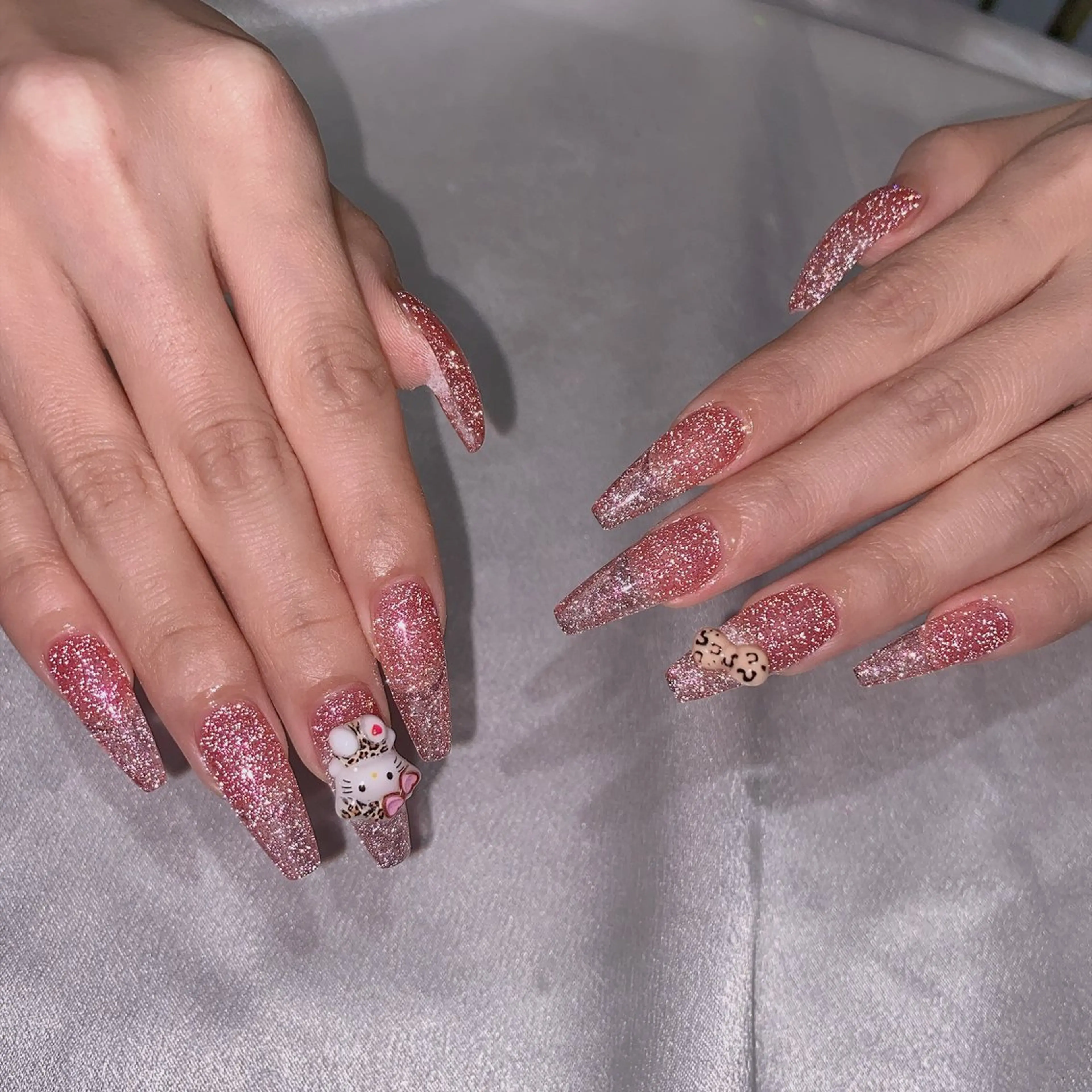 ネイル M2ネイルサロン【長さ出し&フィルイン導入店】所属・長さ出し専門店 RIRIのネイルデザイン