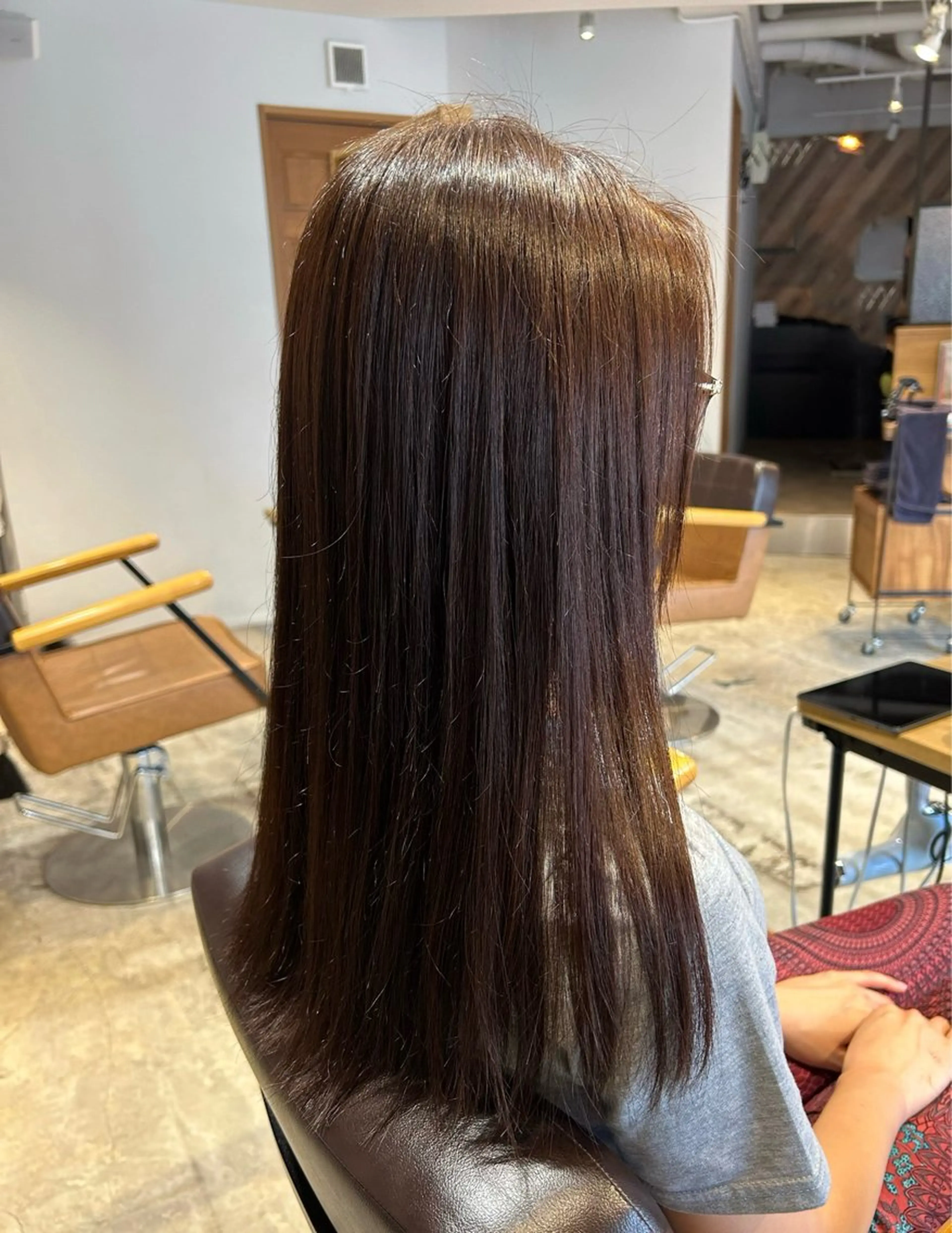 ロング カラー ブラウンカラー まるやま ゆいかのヘアスタイル