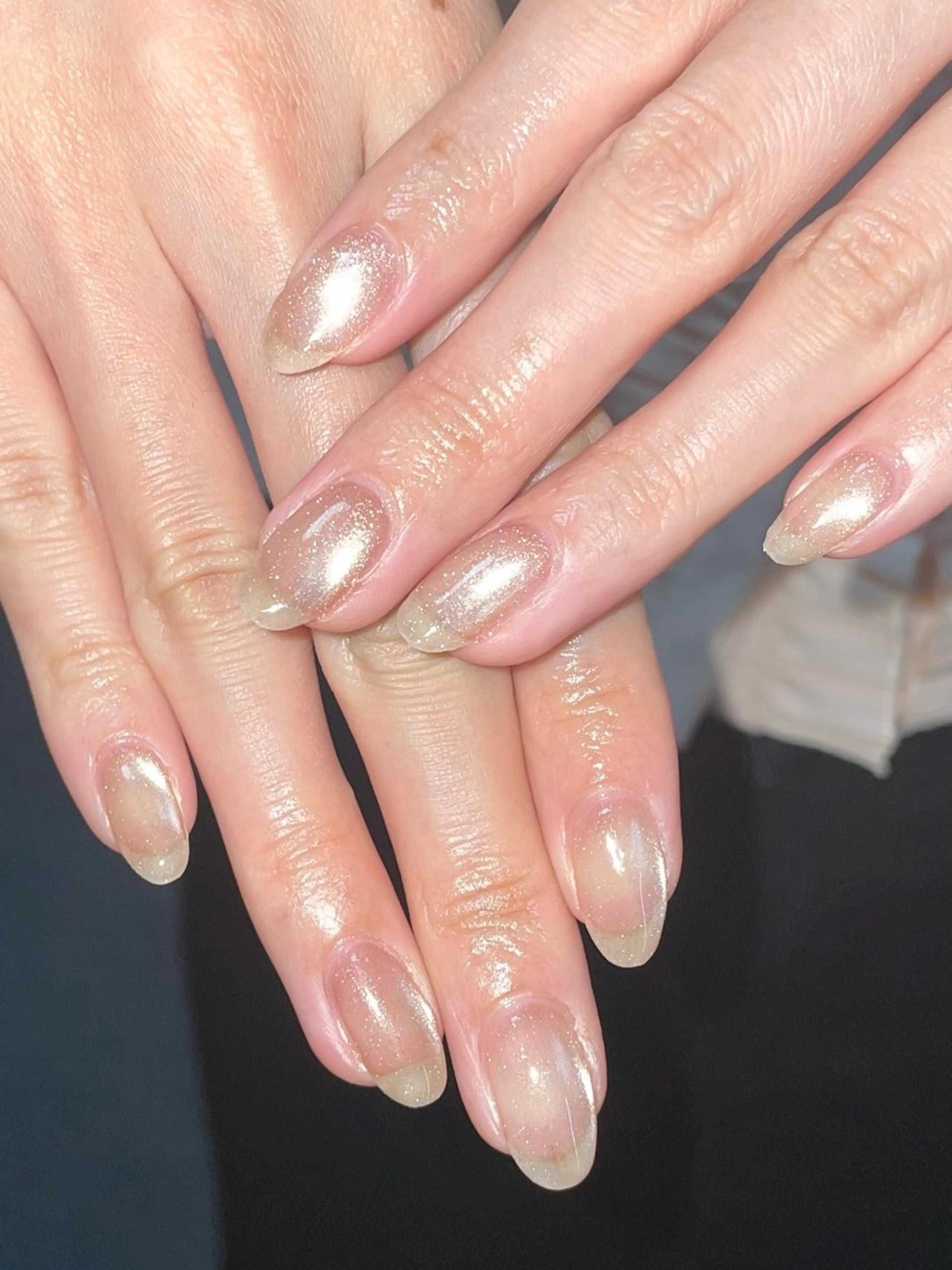 ネイル キラキラネイル マグネットネイル オフィスネイル シンプルネイル ハンドネイル ハンドケア 🎀NAIL🎀 AI🪄︎︎◝✩のネイルデザイン