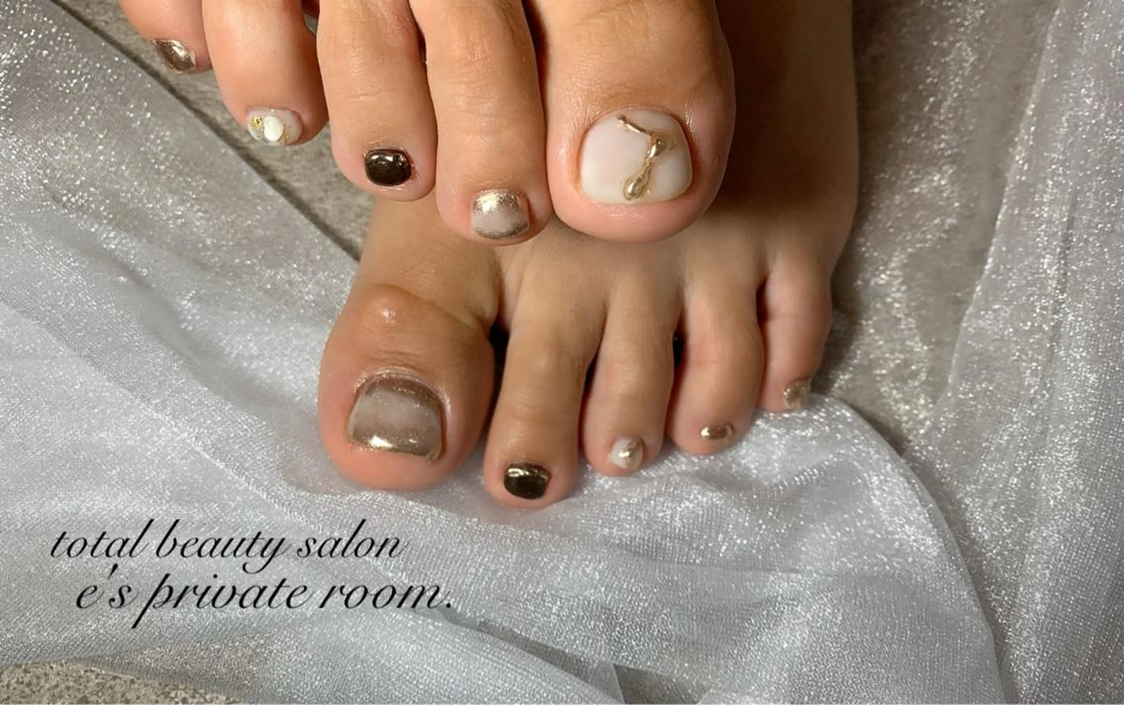 ネイル LAVISH nail salonのネイルデザイン