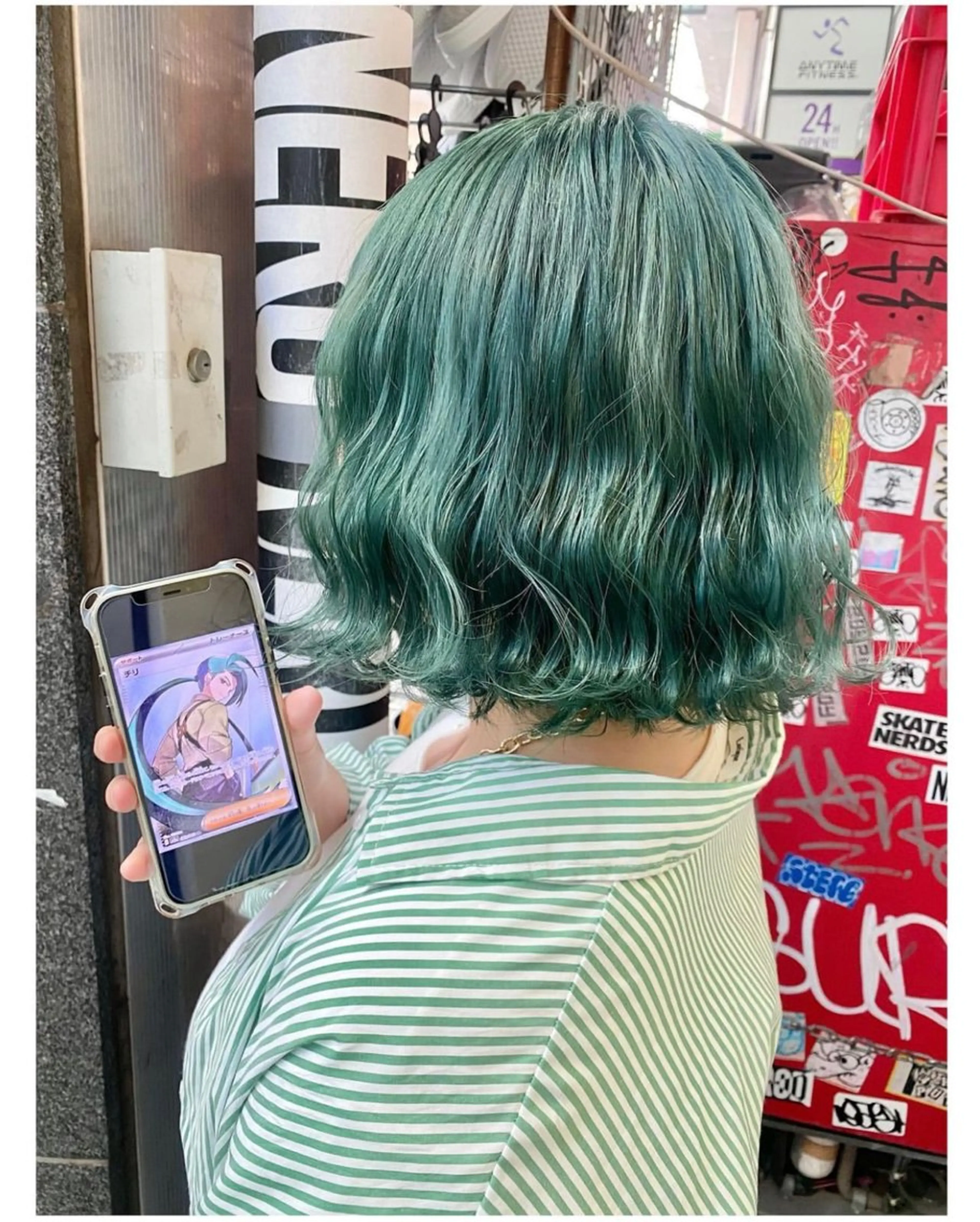 ショート カラー カット ヘアカラー GARU-ガル-所属・TSUNO🦖 派手髪/オタク美容師のヘアスタイル