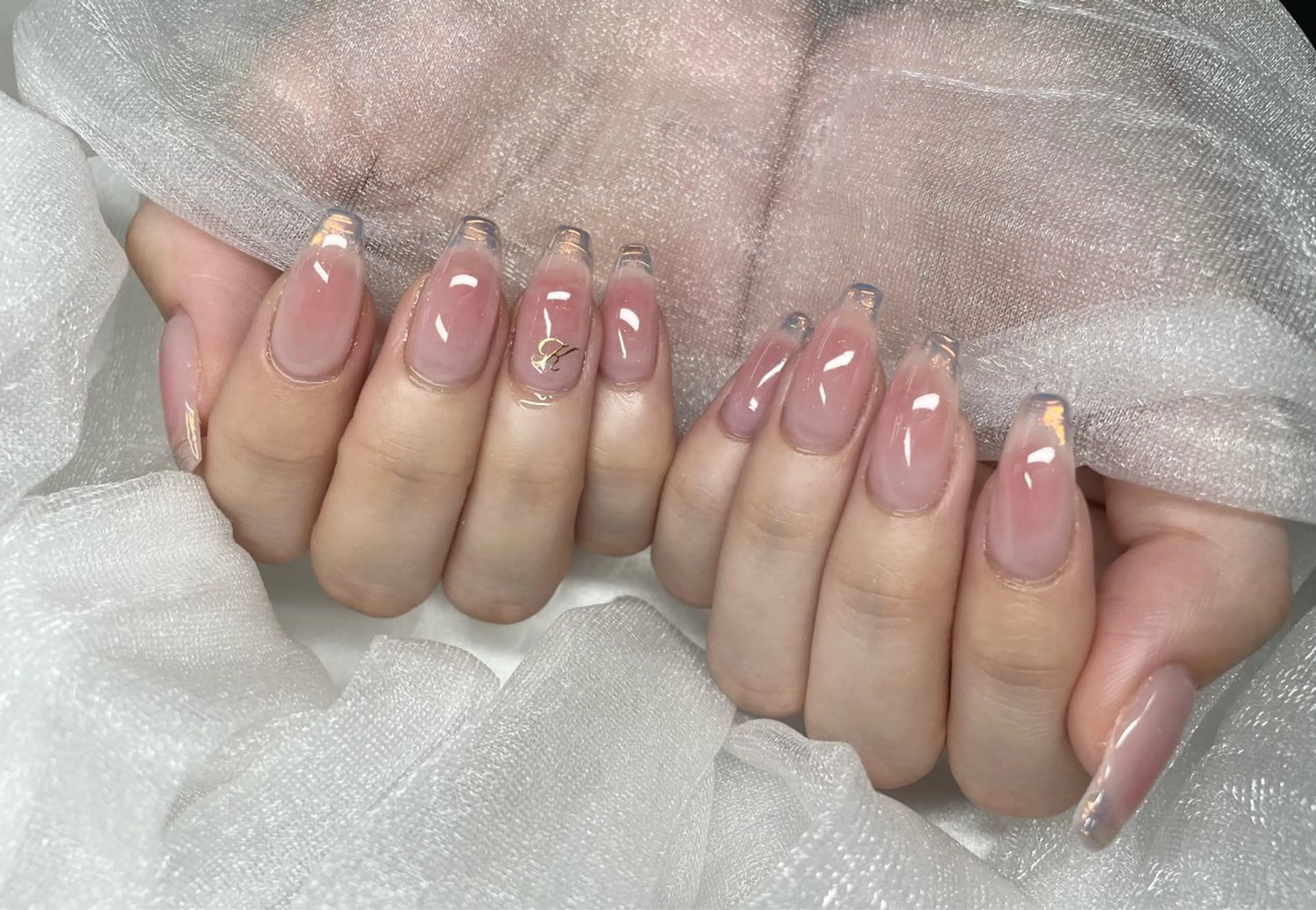 ネイル ハンドネイル Roi〈ロワ〉 Minakoのネイルデザイン