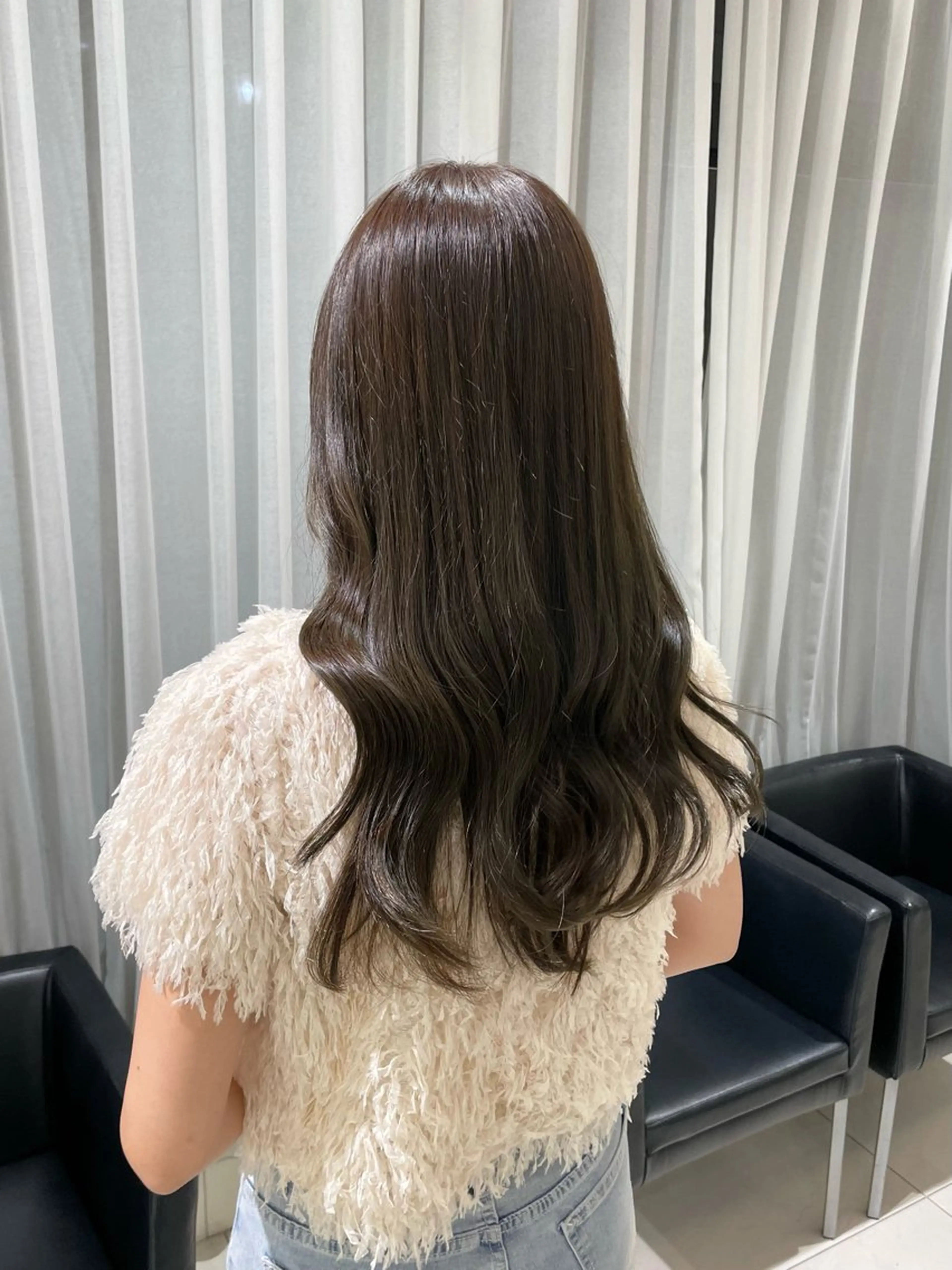 ロング 秋山 智香のヘアスタイル