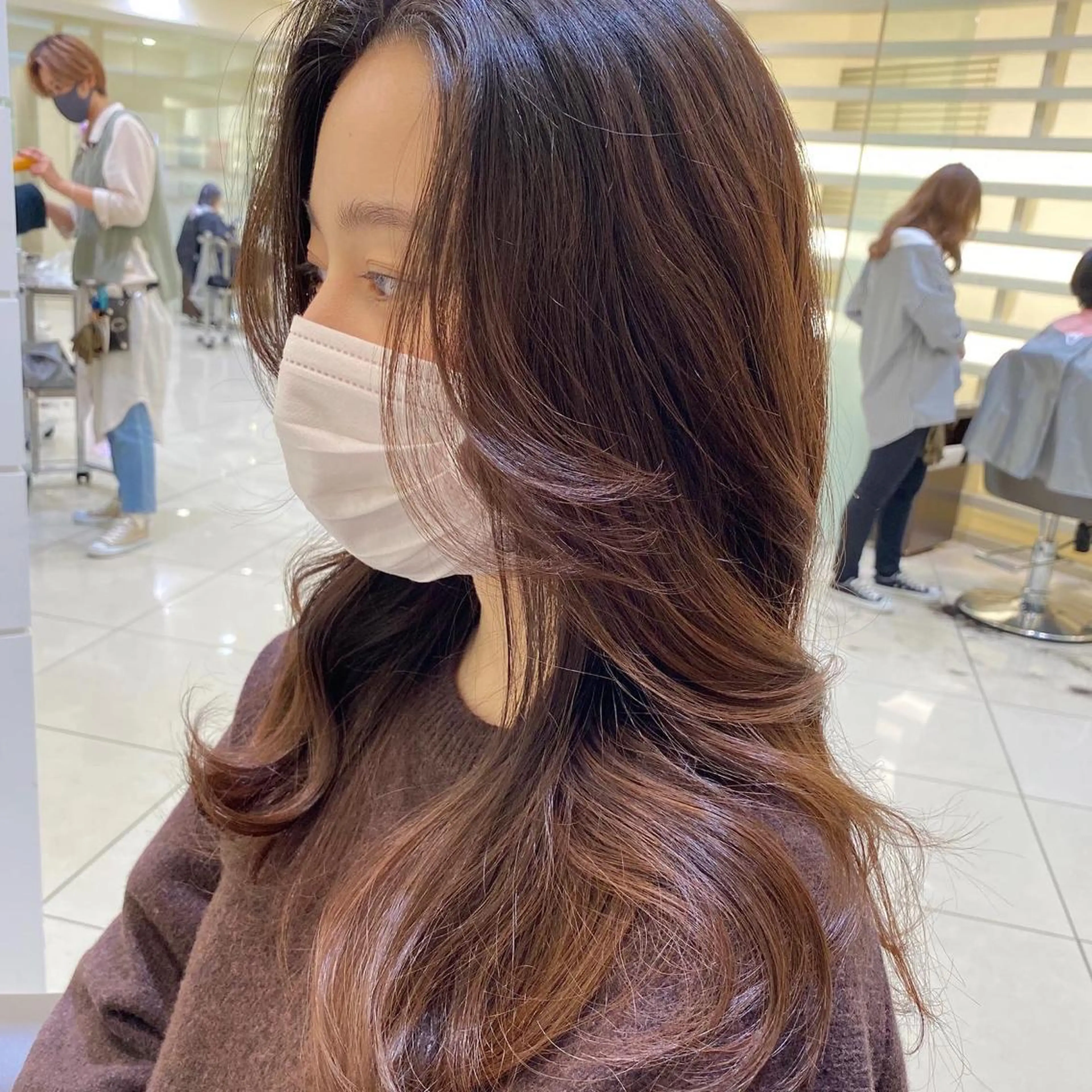 ロング カラー ヘアアレンジ 💎耳ツボジュエリー ×銀座美容室💎のヘアスタイル