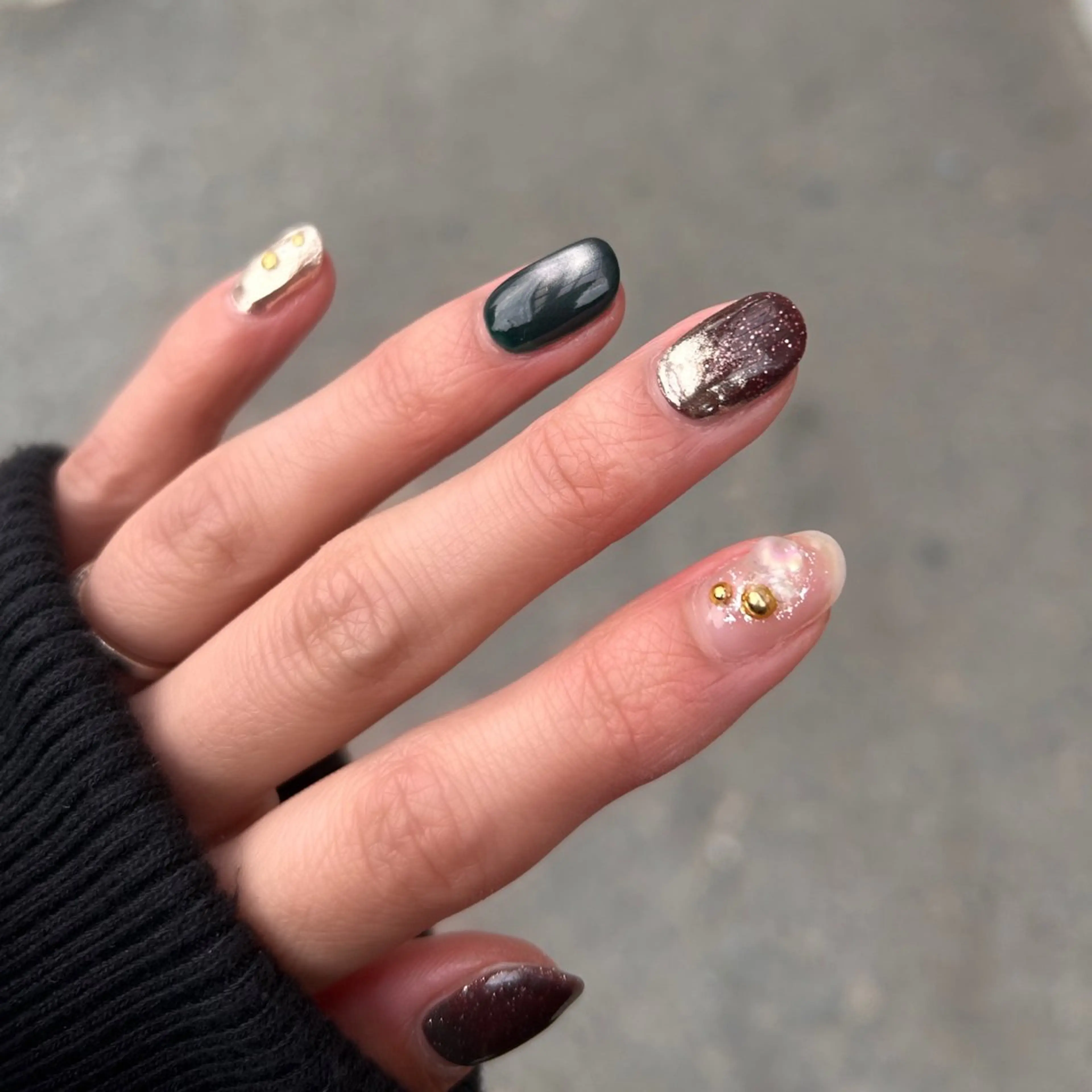 ネイル マグネットネイル ニュアンスネイル ハンドネイル hair  MILE.所属・MILE. mukonosouのネイルデザイン