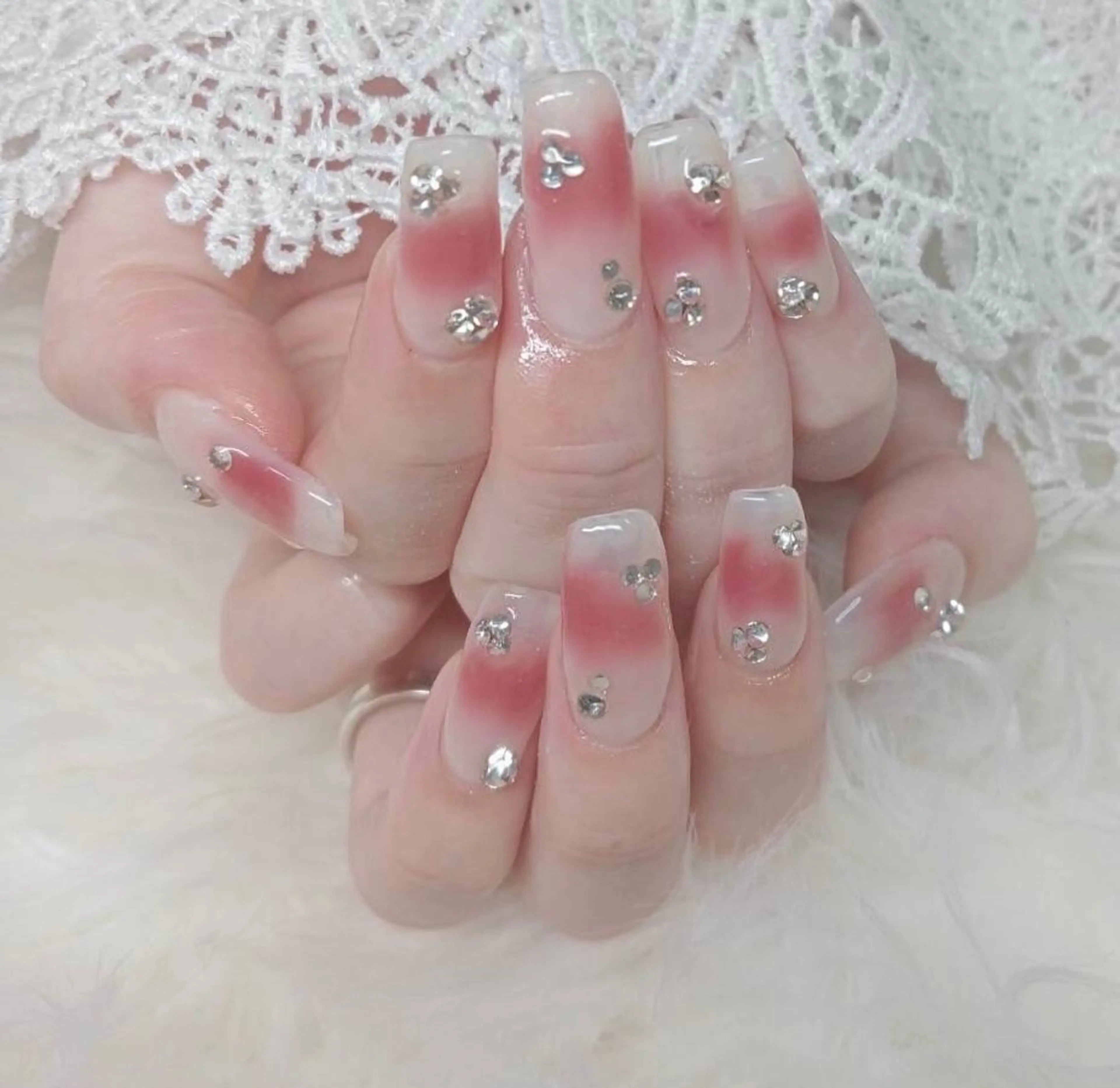 ネイル Hanaai Salon新宿店のネイルデザイン