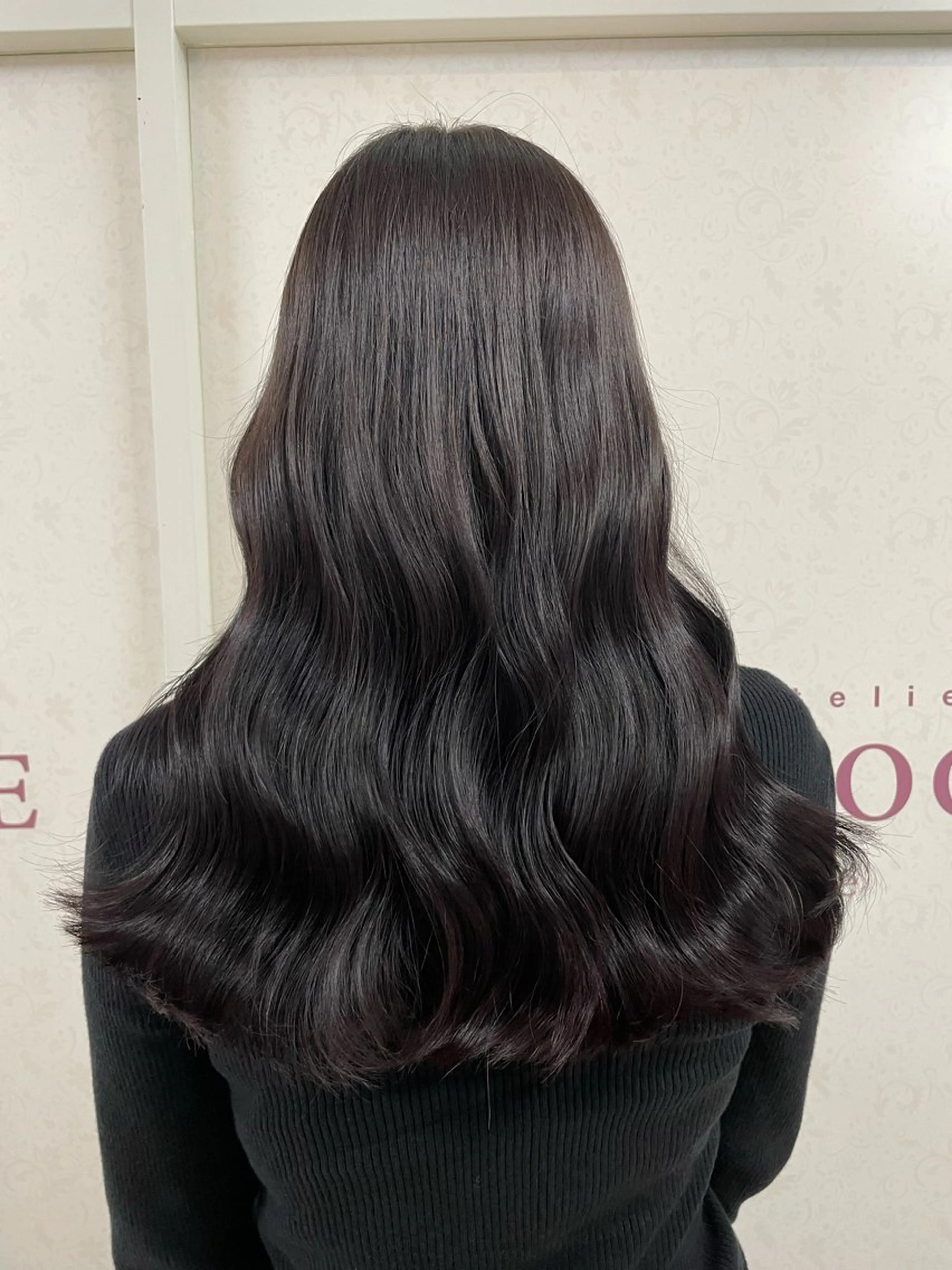 ロング カラー 黒髪 ブルーカラー ブルーブラック ﾅﾁｭﾗﾙ艶ｶﾗｰ 戸田めぐみのヘアスタイル